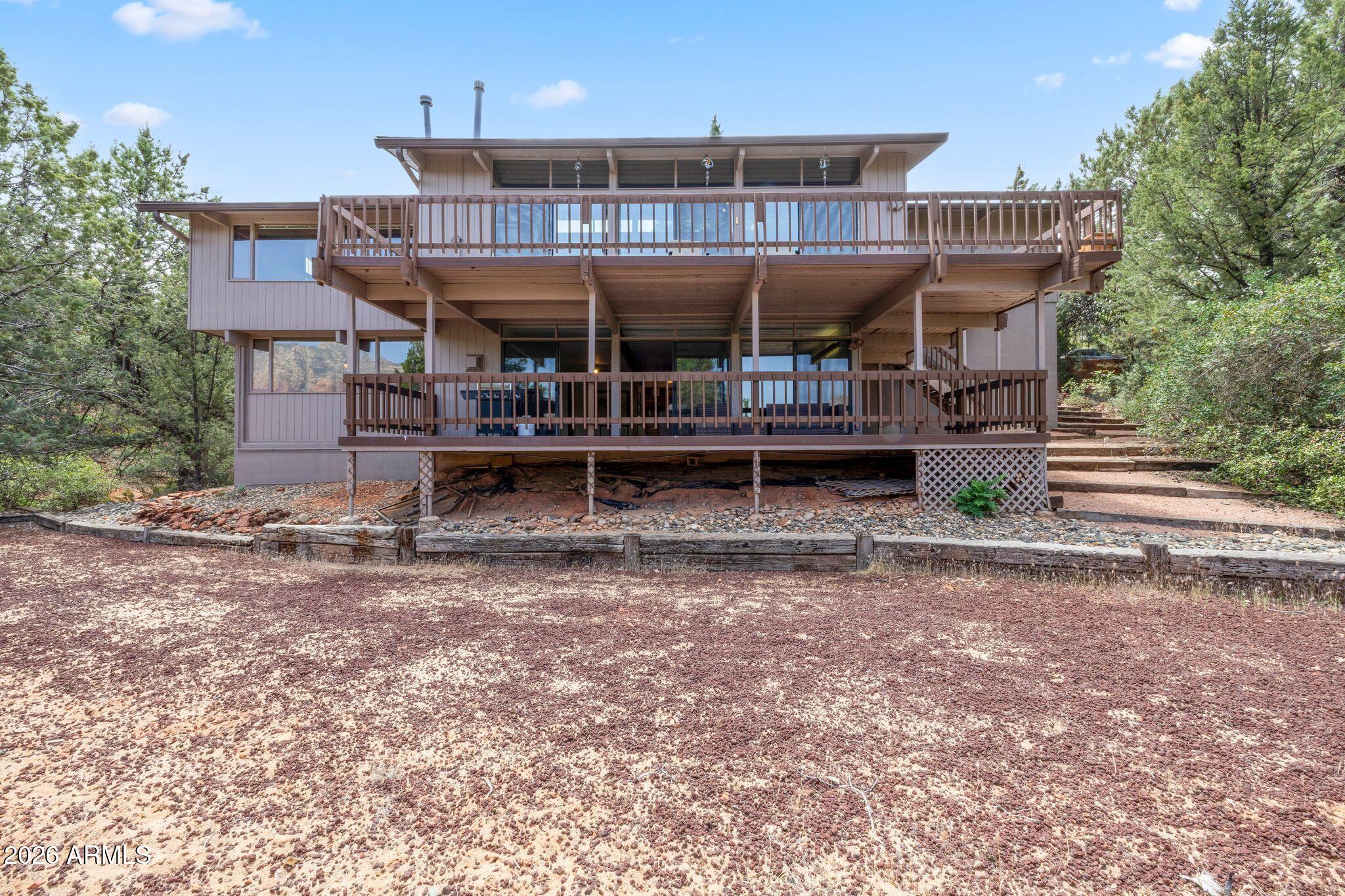 ROLLING HILLS ESTATES 3 - Residential