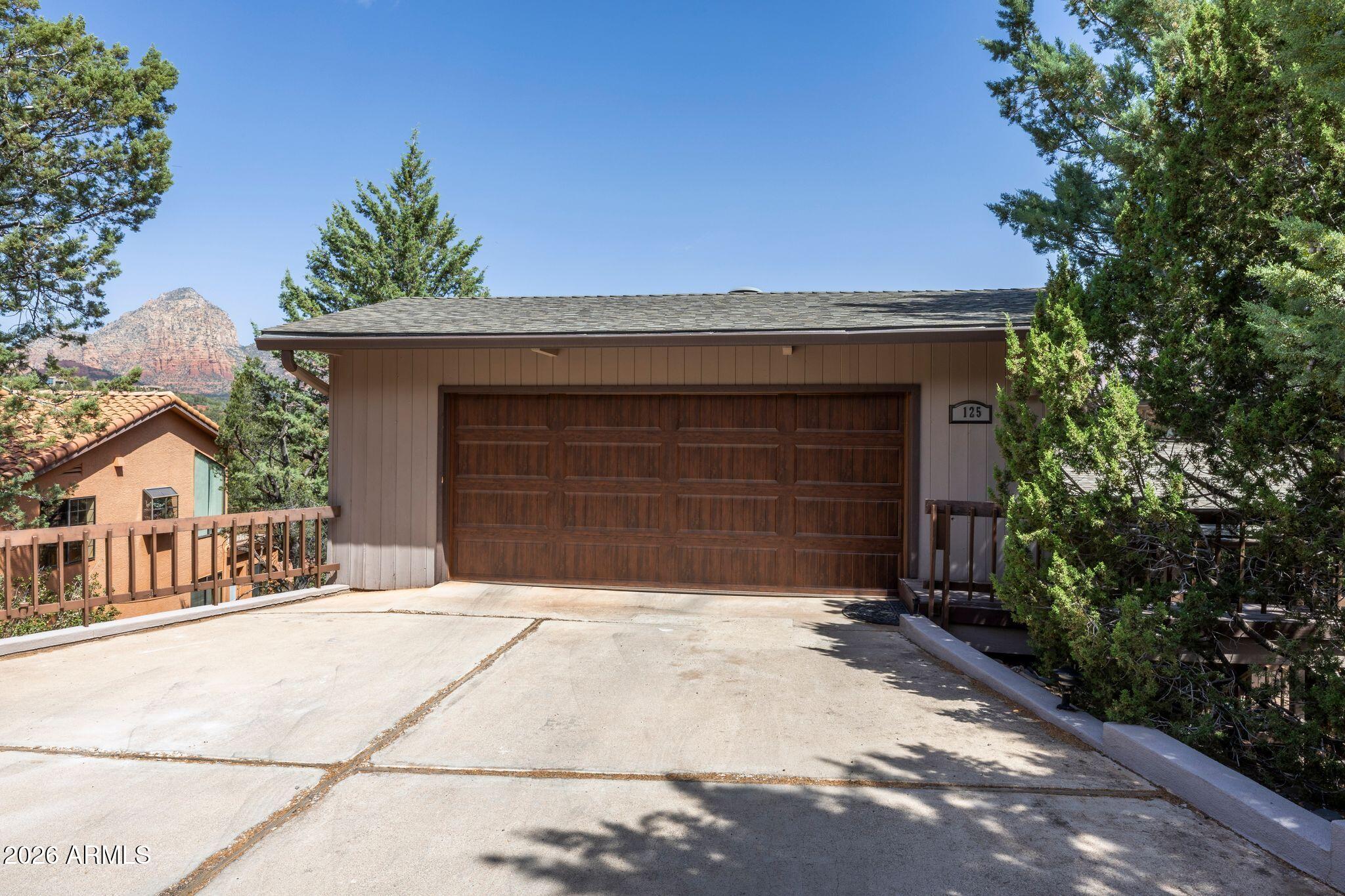ROLLING HILLS ESTATES 3 - Residential