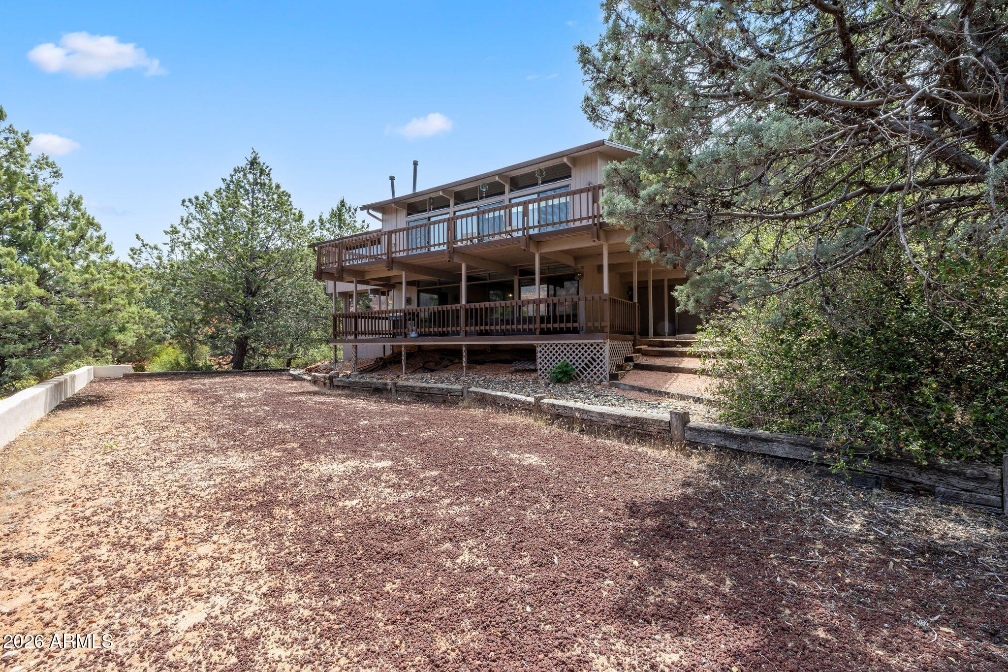 ROLLING HILLS ESTATES 3 - Residential