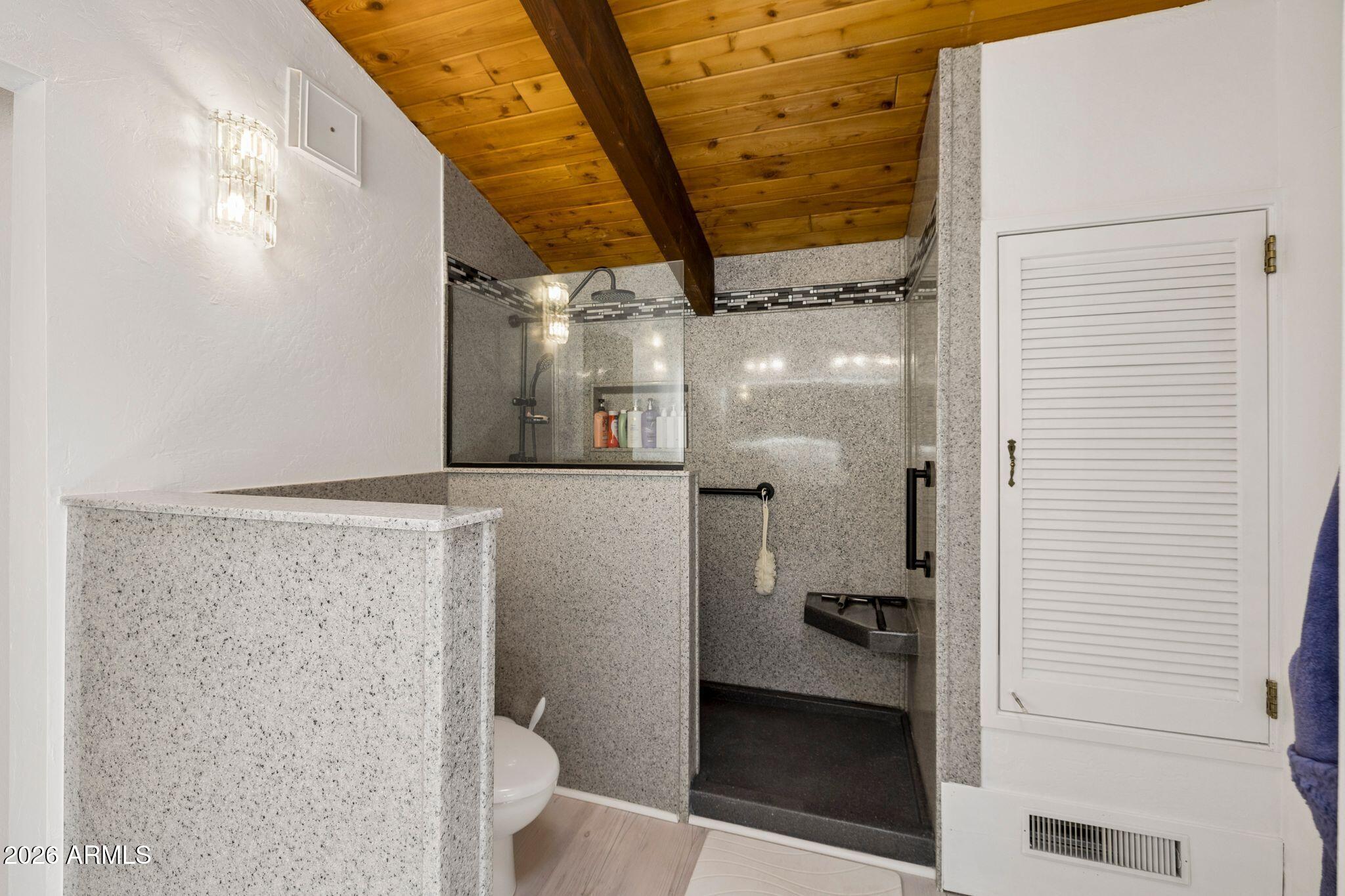 ROLLING HILLS ESTATES 3 - Residential