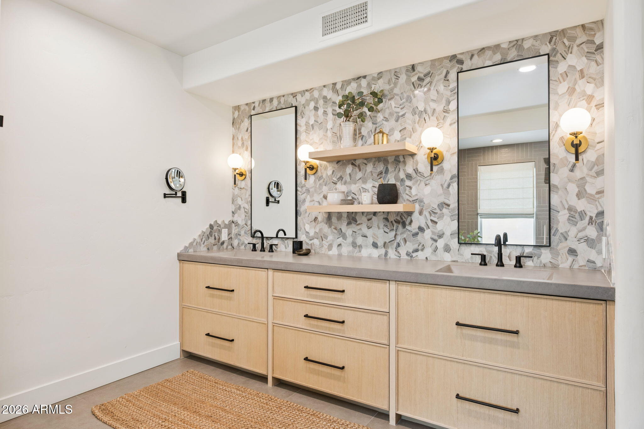 CIRCLE G RANCHES 4 UNIT 2 LOT 36-79 & TR A - Residential