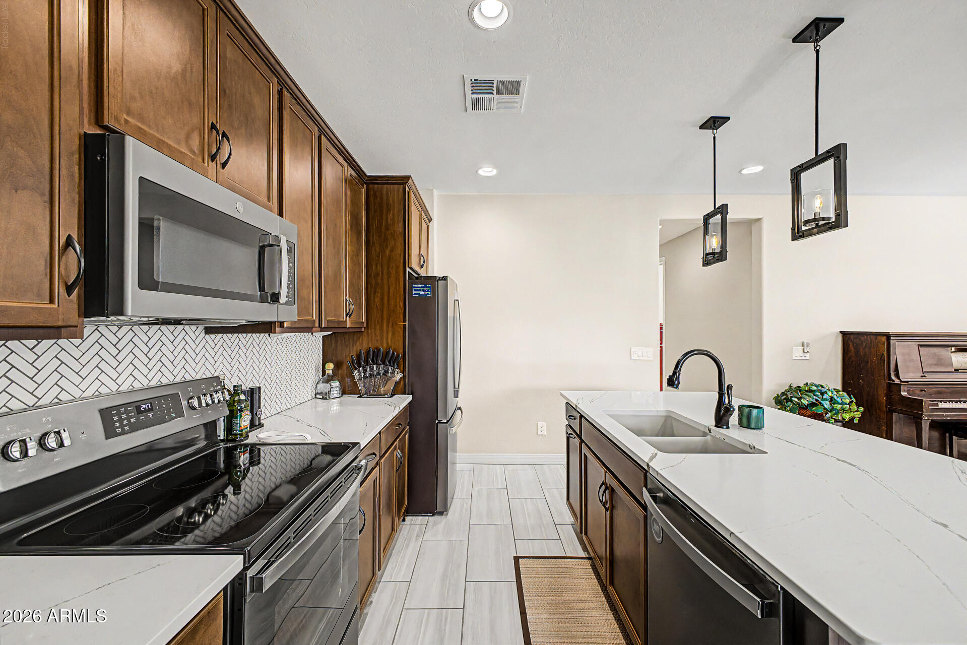 CROSS CREEK RANCH - Residential