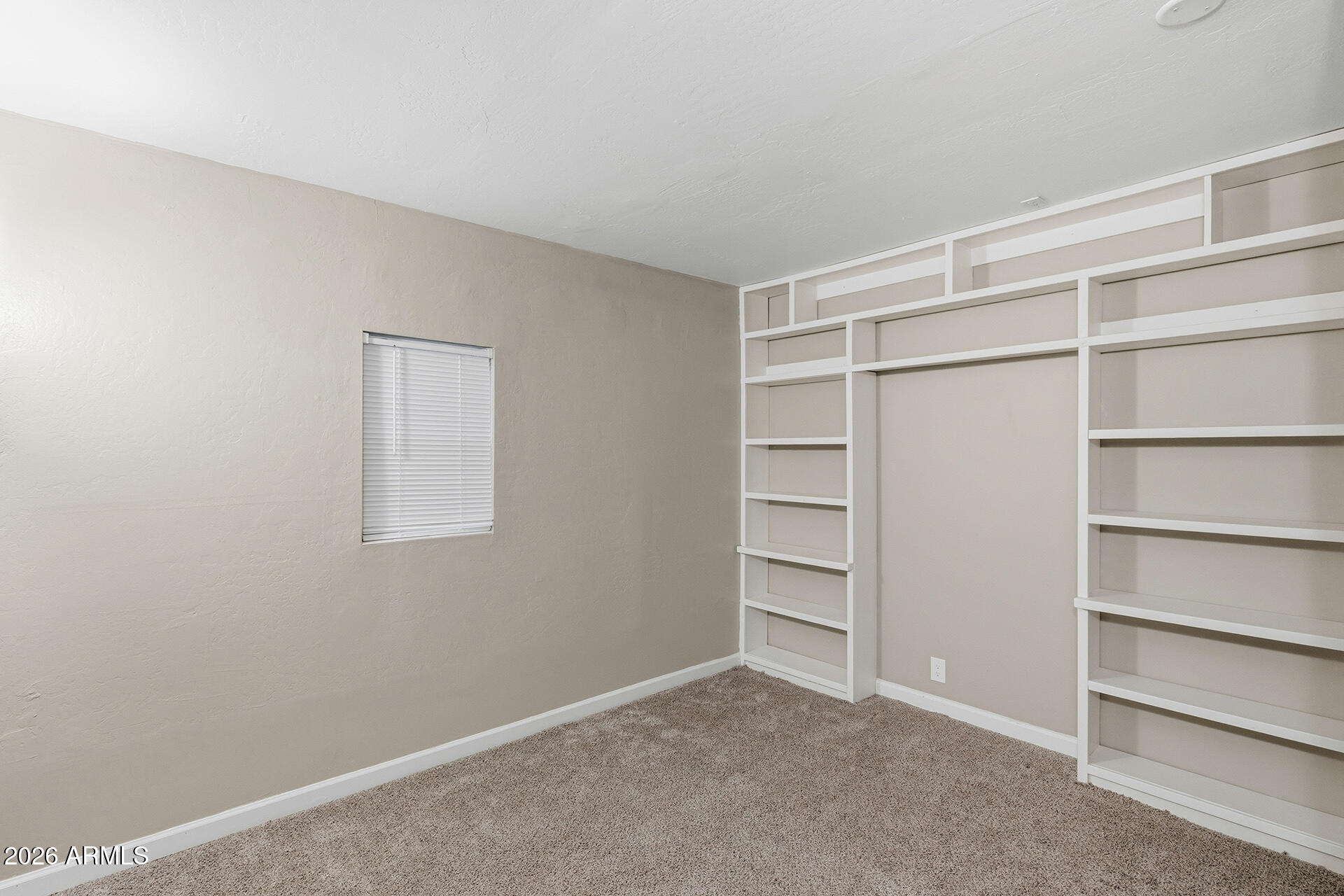 HERITAGE ACRES - Residential
