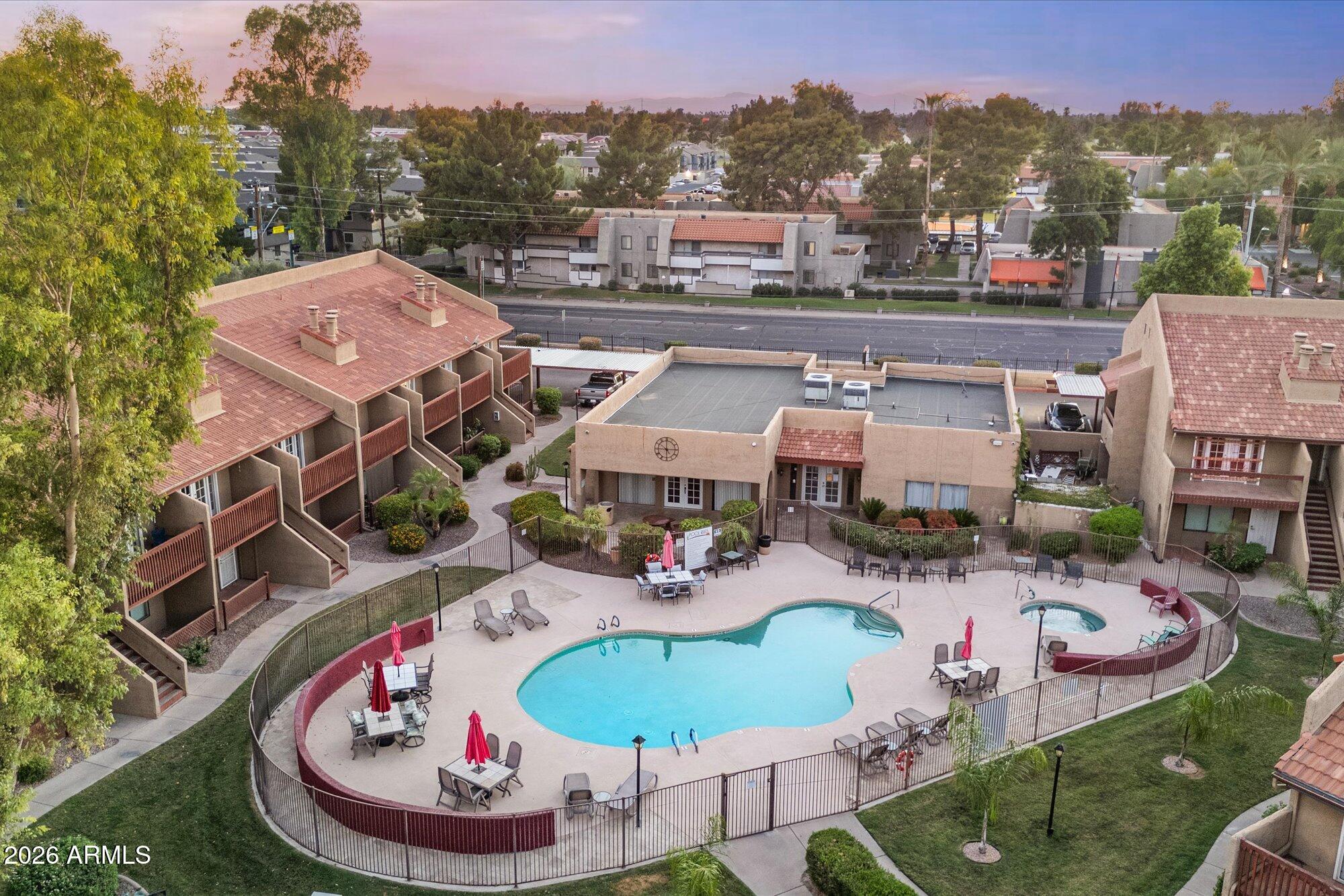 SUNGATE AT MOON MOUNTAIN CONDOMINIUM - Residential