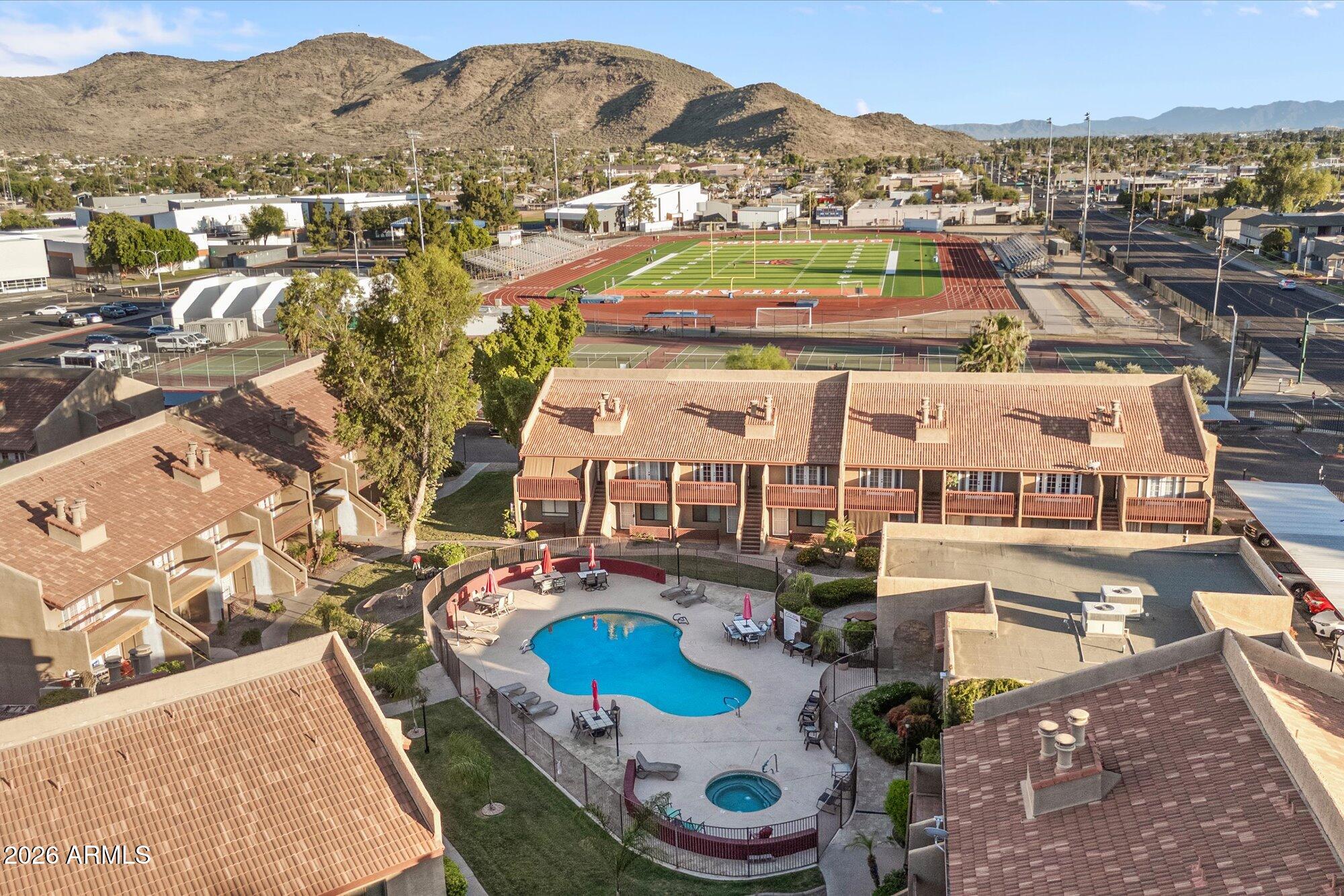 SUNGATE AT MOON MOUNTAIN CONDOMINIUM - Residential