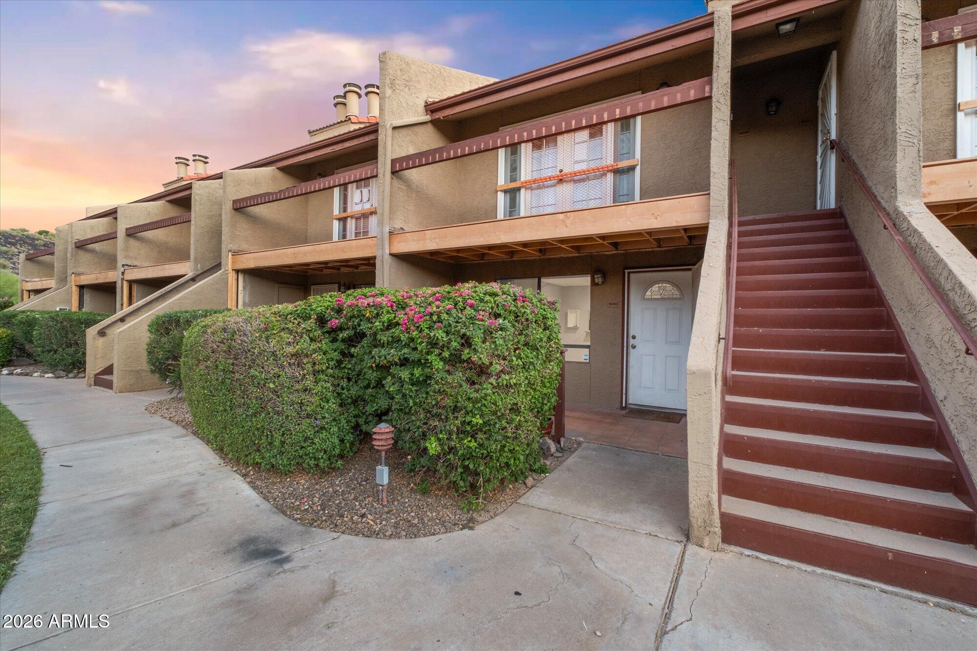 SUNGATE AT MOON MOUNTAIN CONDOMINIUM - Residential