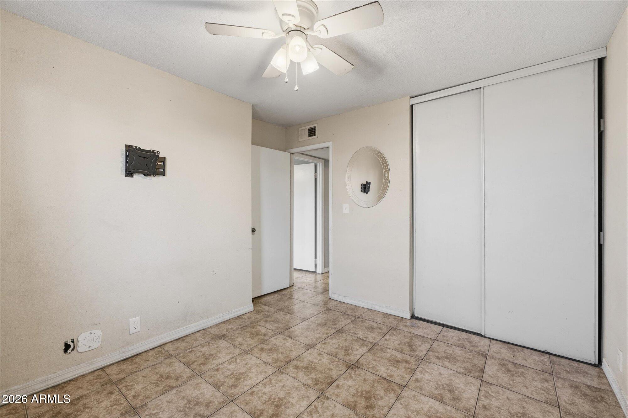 SUNGATE AT MOON MOUNTAIN CONDOMINIUM - Residential