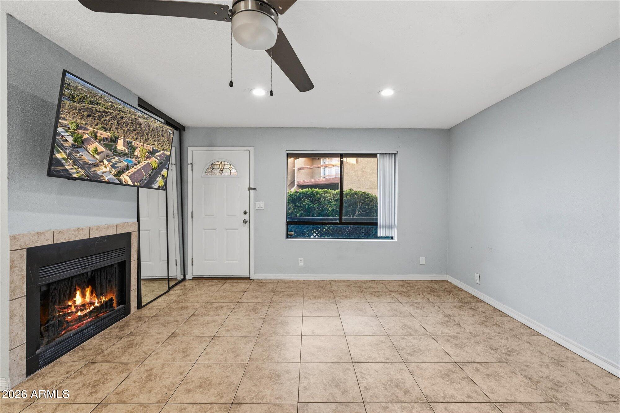 SUNGATE AT MOON MOUNTAIN CONDOMINIUM - Residential
