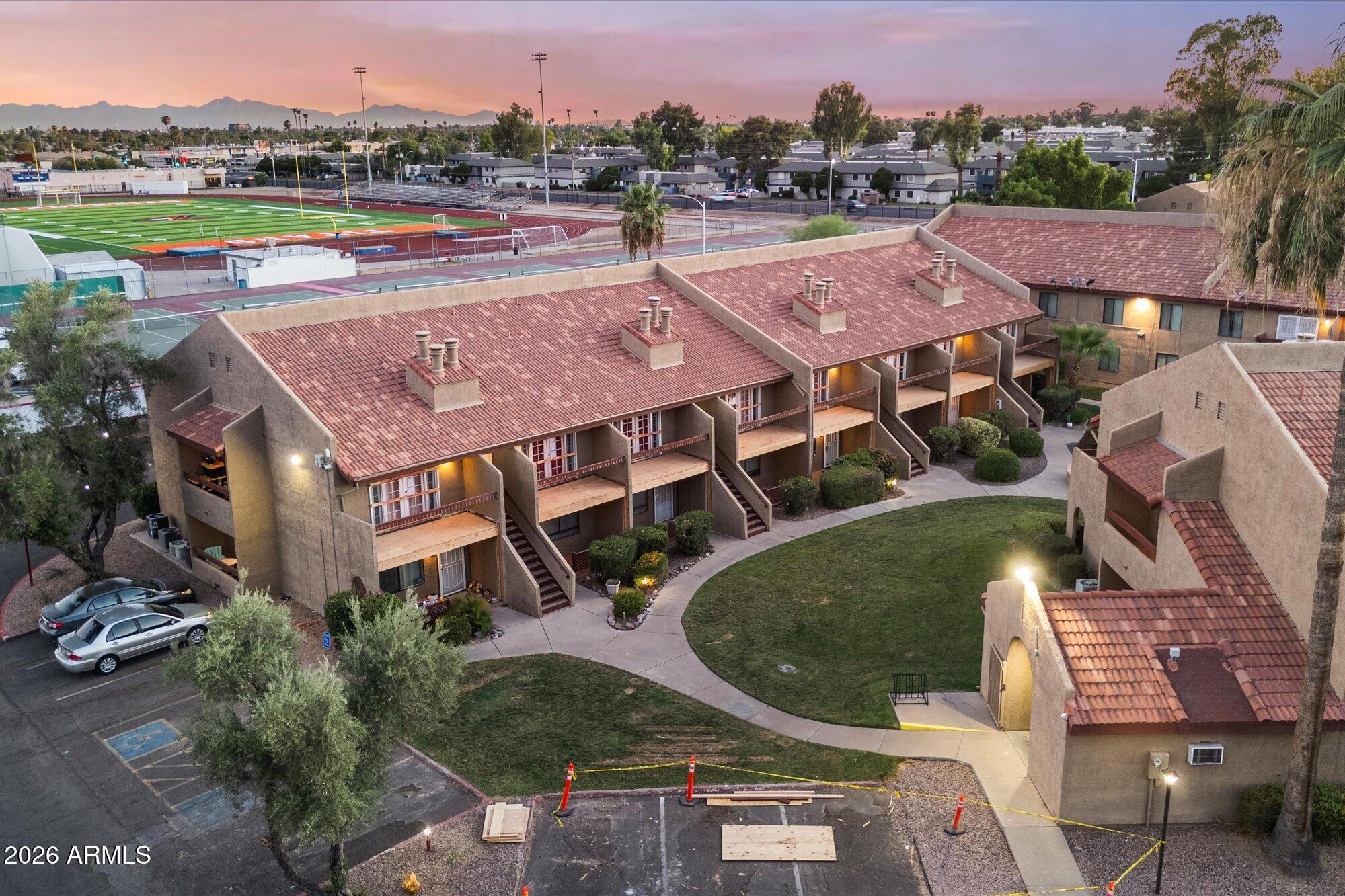 SUNGATE AT MOON MOUNTAIN CONDOMINIUM - Residential