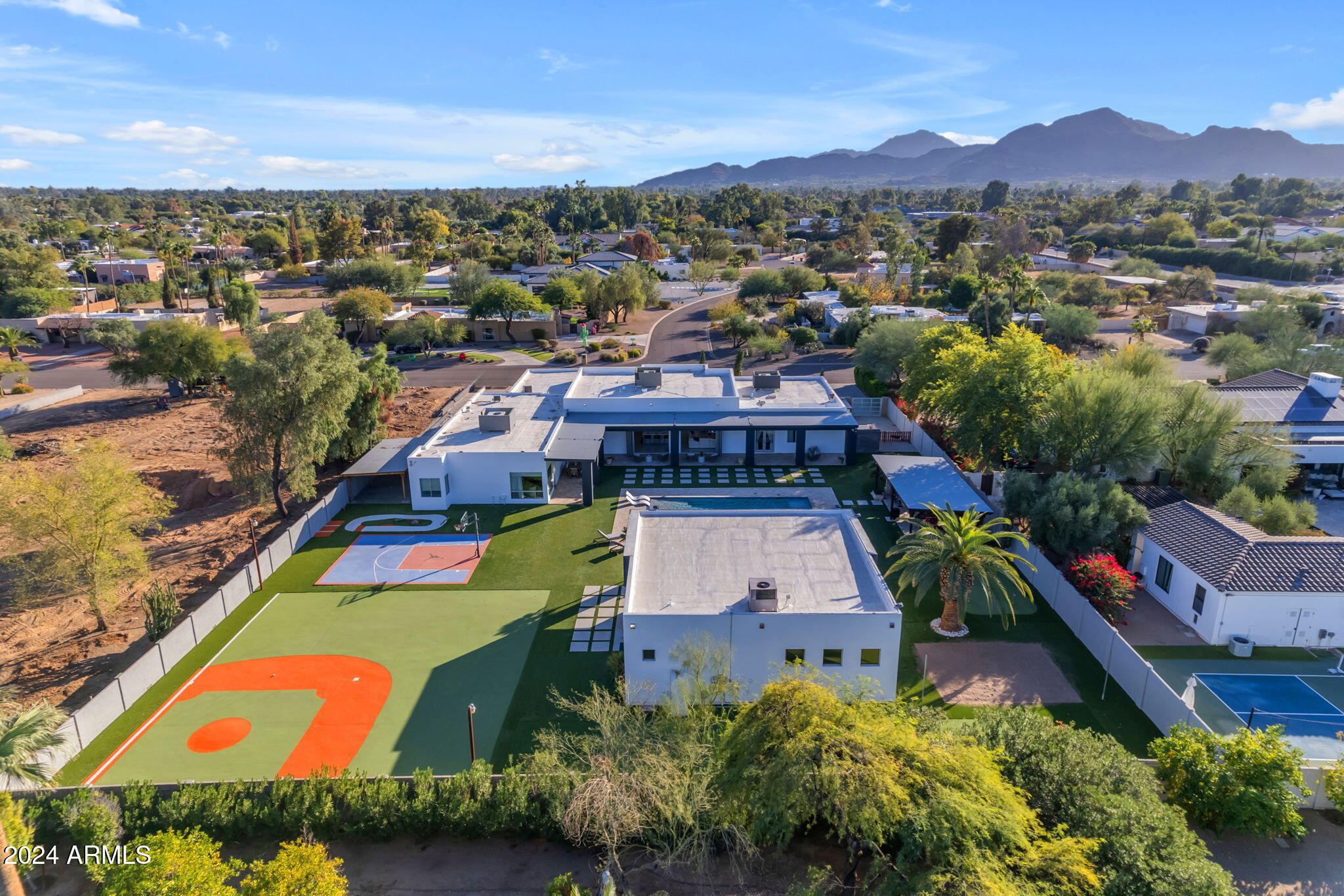CHAPARRAL ESTATES - Residential