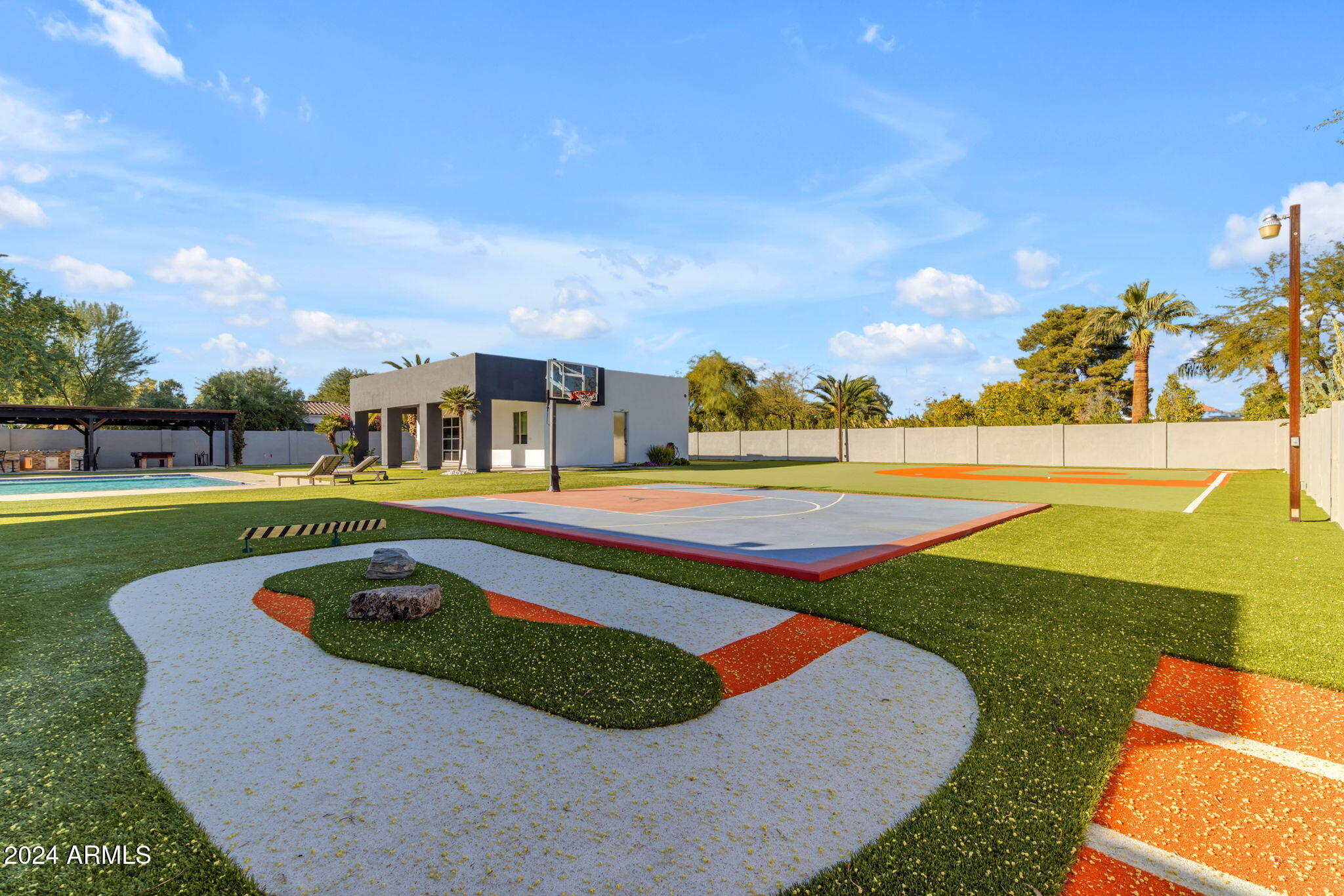 CHAPARRAL ESTATES - Residential