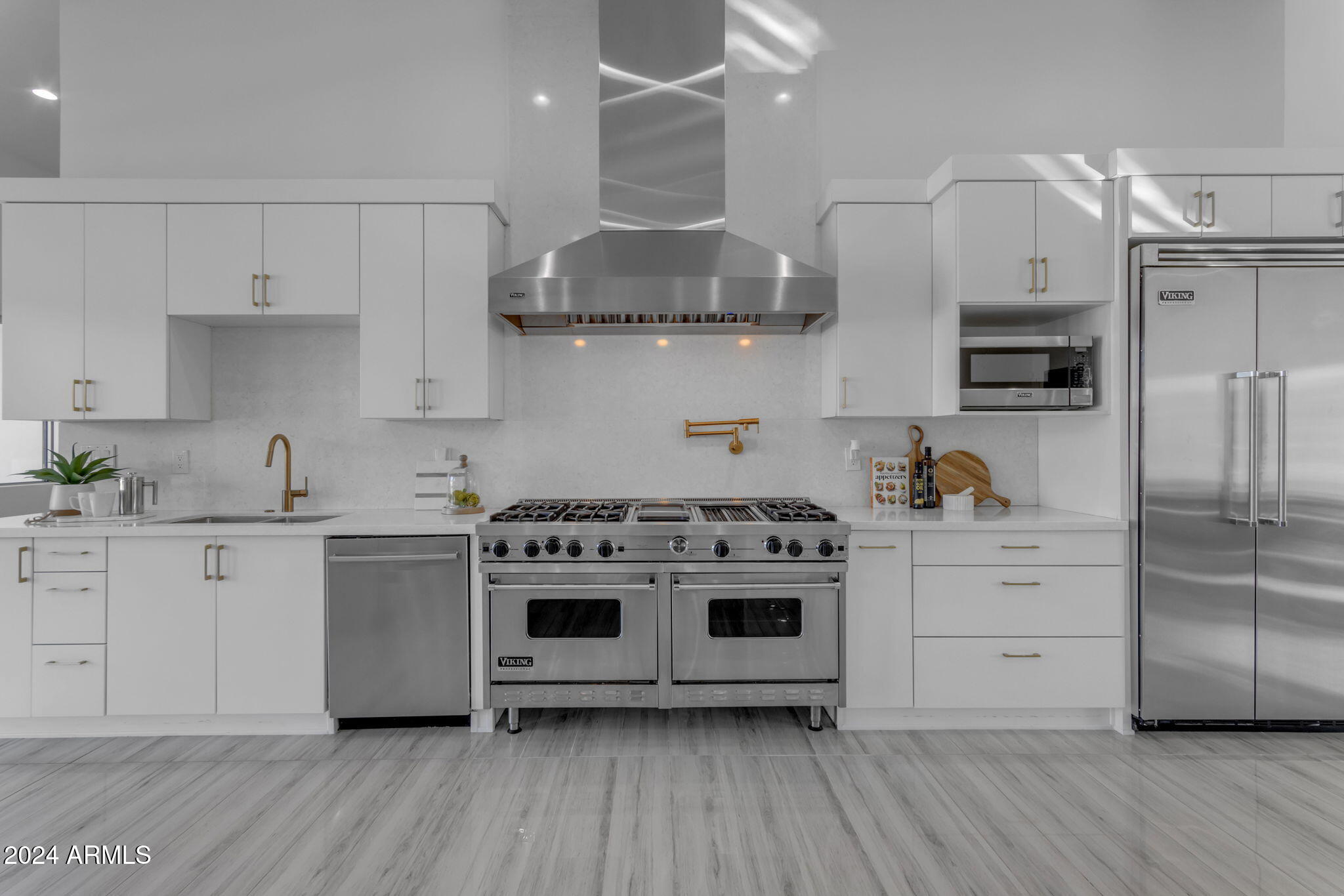 CHAPARRAL ESTATES - Residential