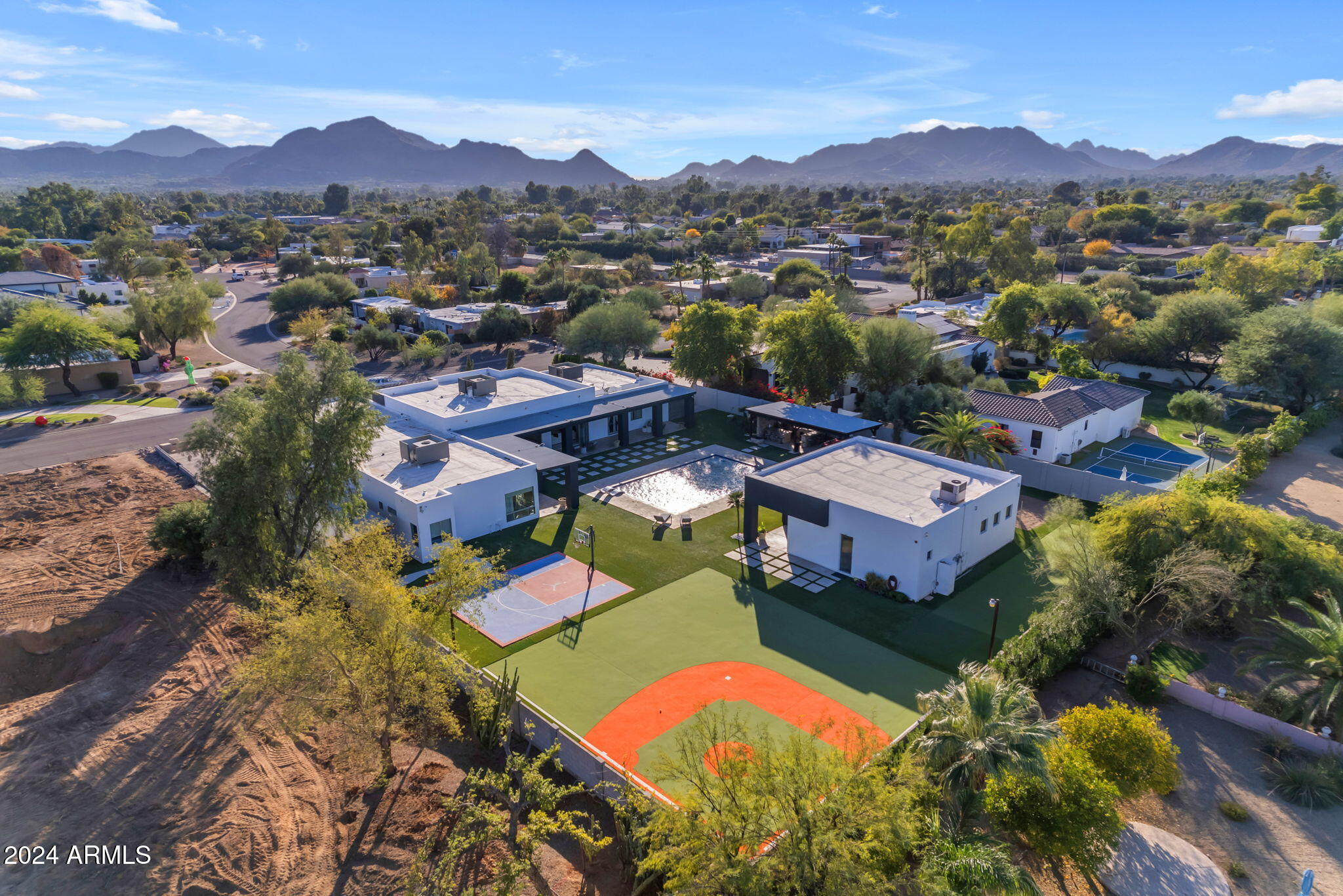 CHAPARRAL ESTATES - Residential