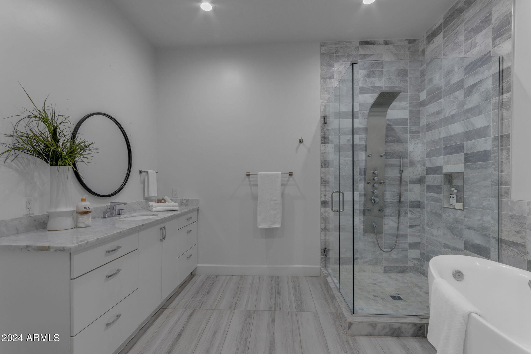 CHAPARRAL ESTATES - Residential