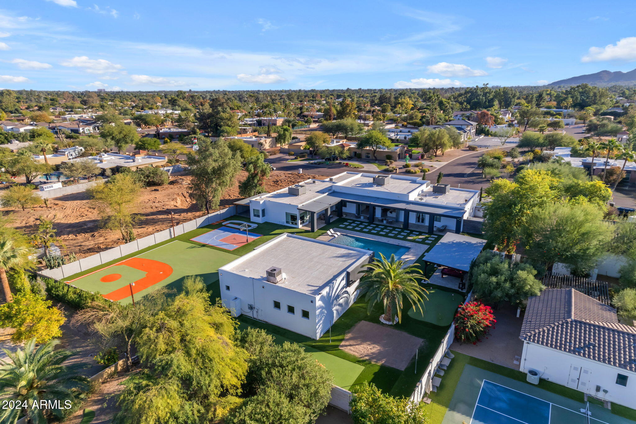 CHAPARRAL ESTATES - Residential