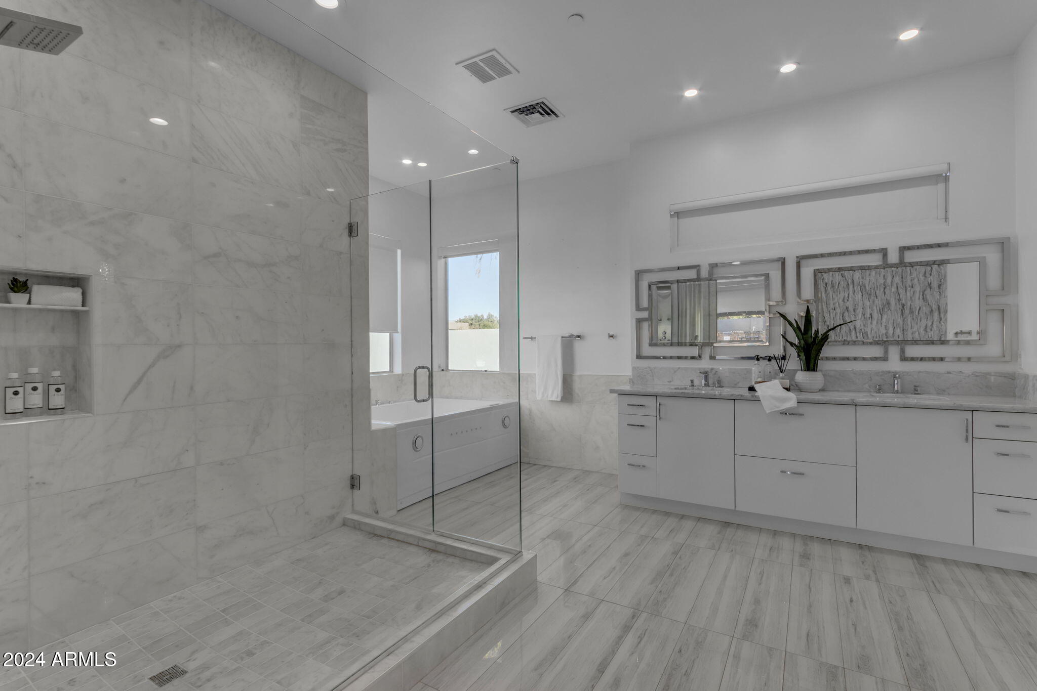 CHAPARRAL ESTATES - Residential