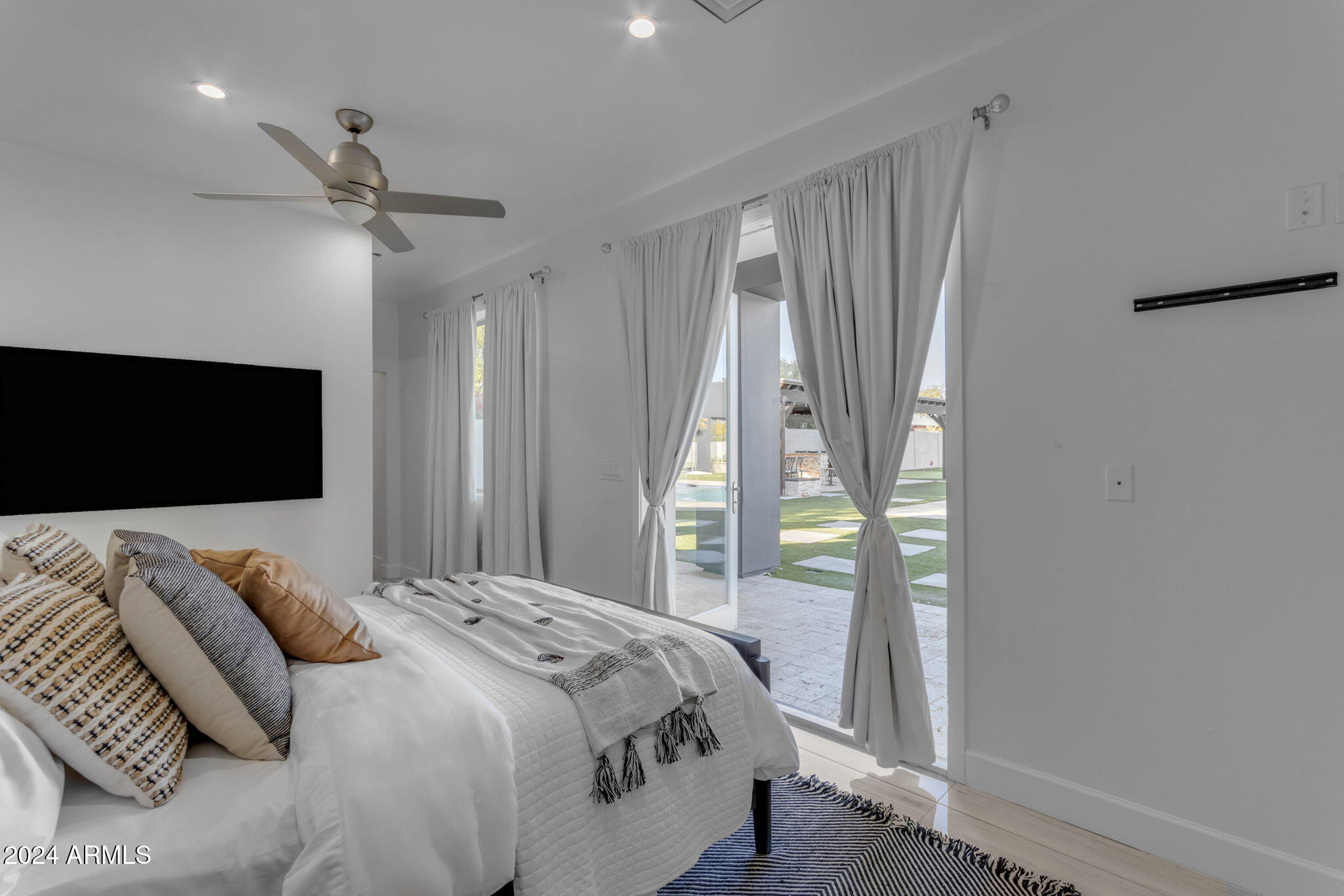 CHAPARRAL ESTATES - Residential