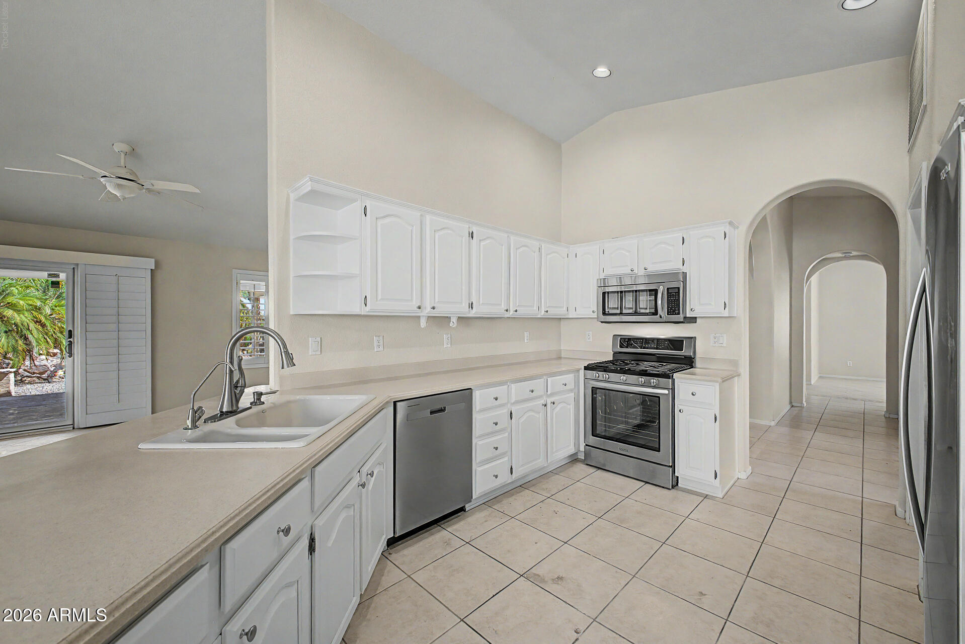 Oakwood Country Club - Active Adult 40/55+- SUN LAKES UNIT THIRTY-SIX - Residential