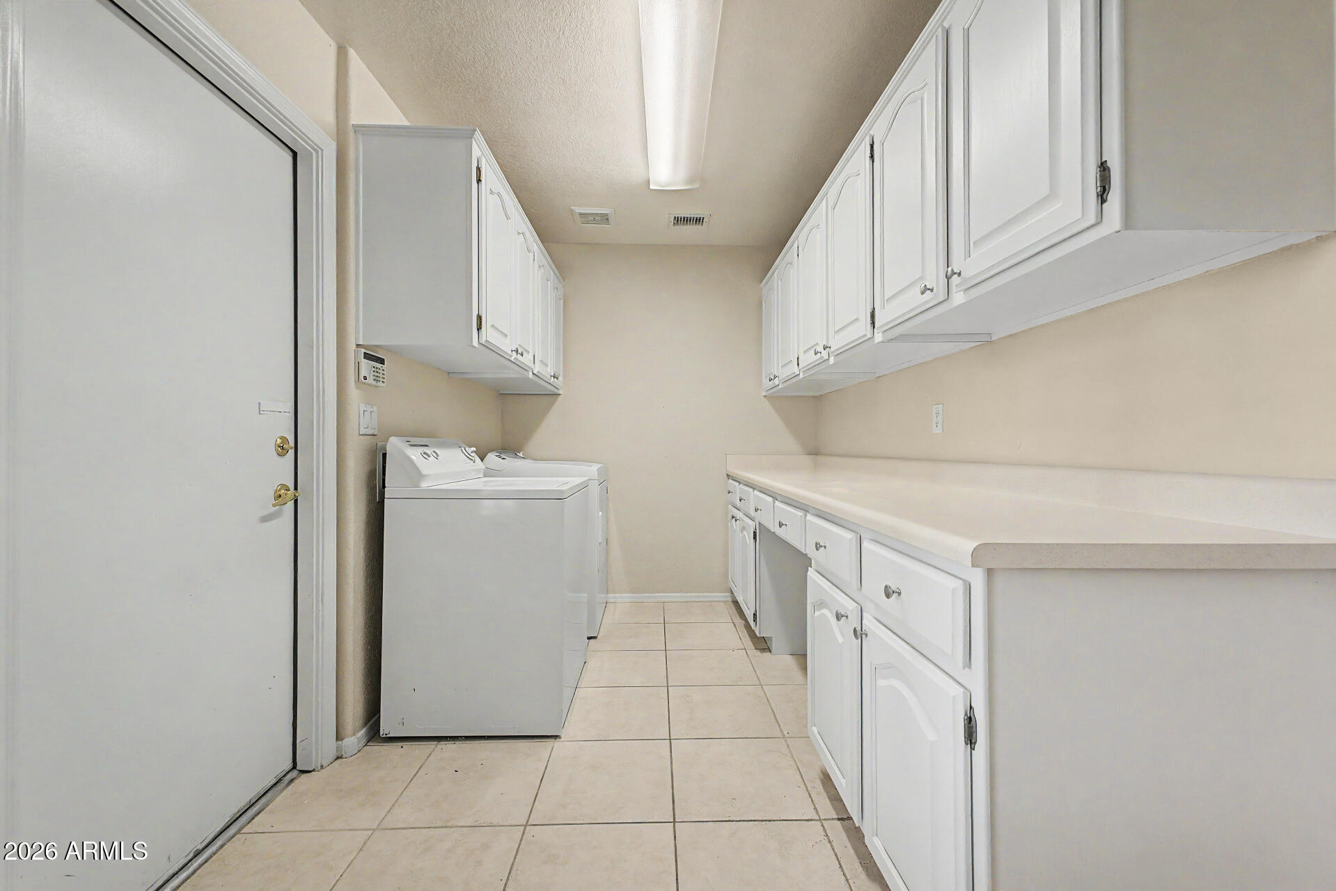 Oakwood Country Club - Active Adult 40/55+- SUN LAKES UNIT THIRTY-SIX - Residential