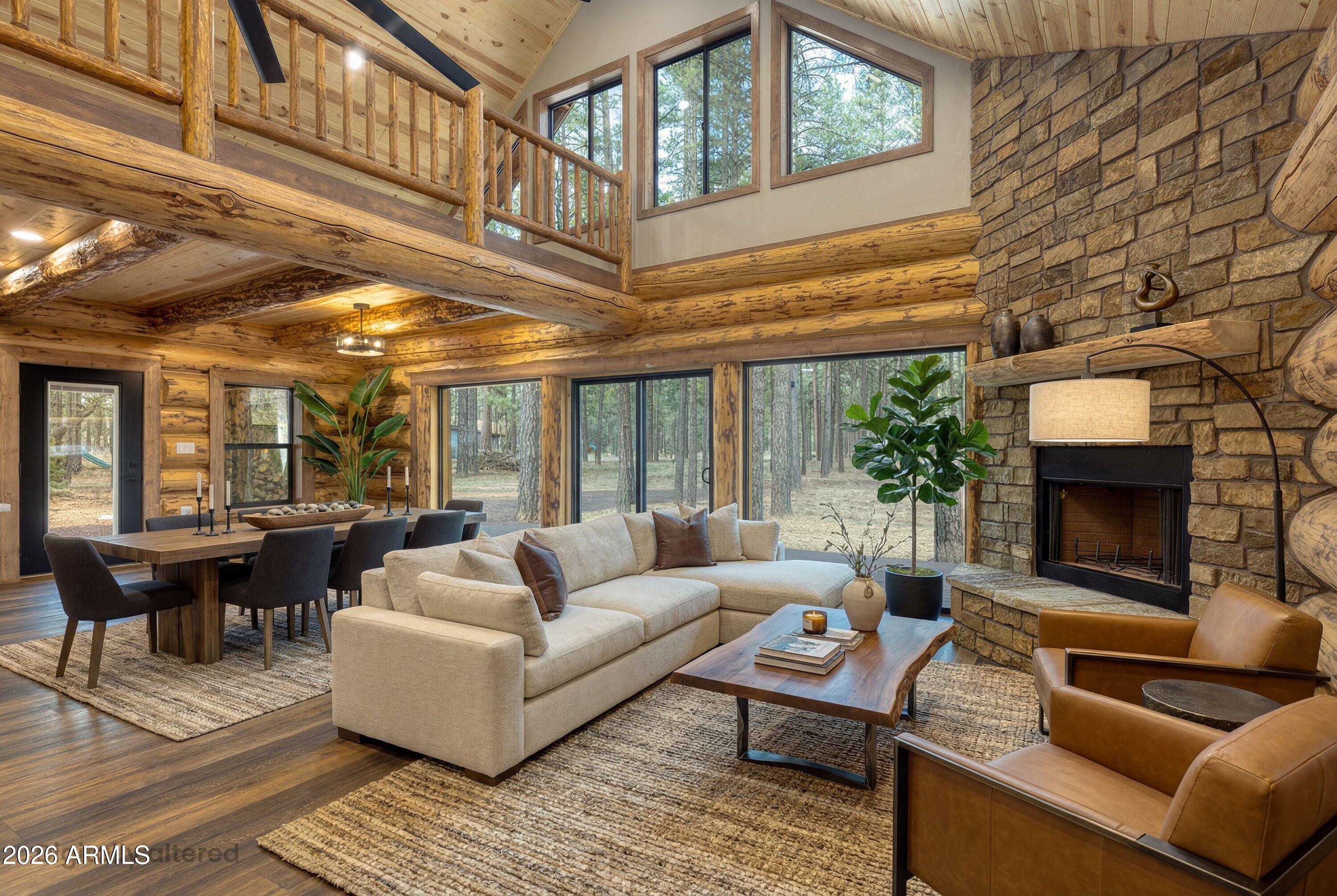 LAKESIDE SUMMER HOMES - Residential