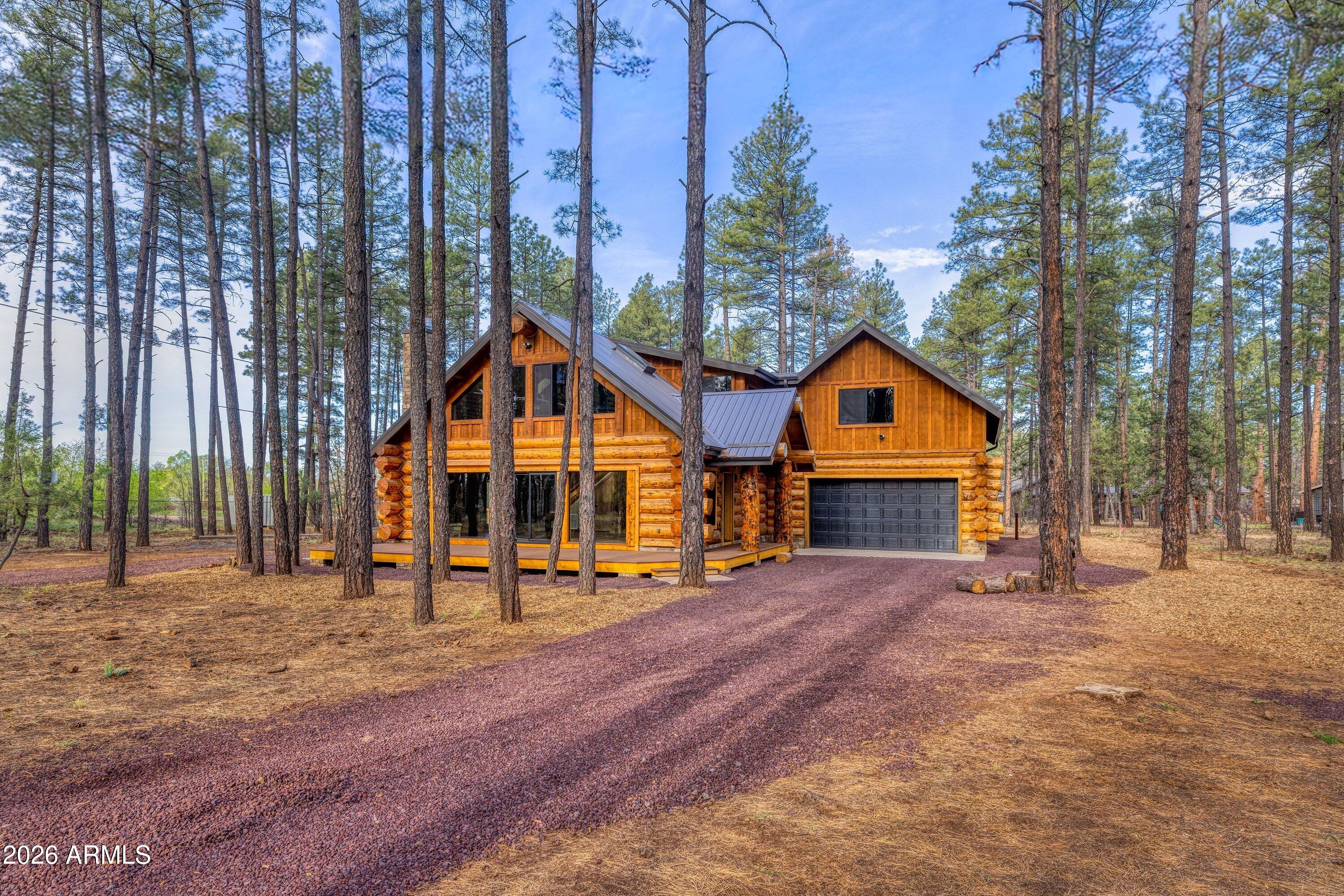 LAKESIDE SUMMER HOMES - Residential