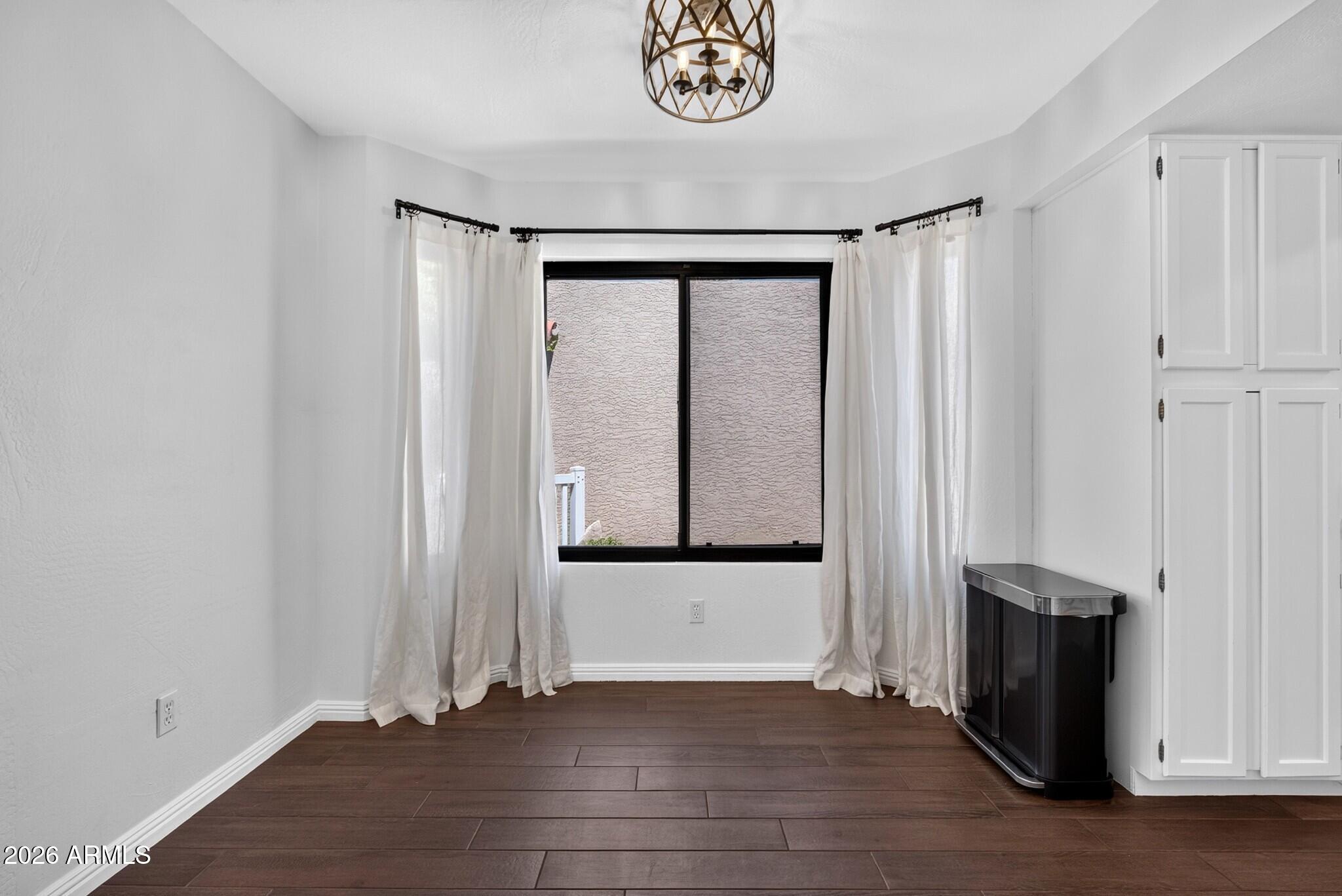 SILVERGATE 3 UNIT 1 - Residential