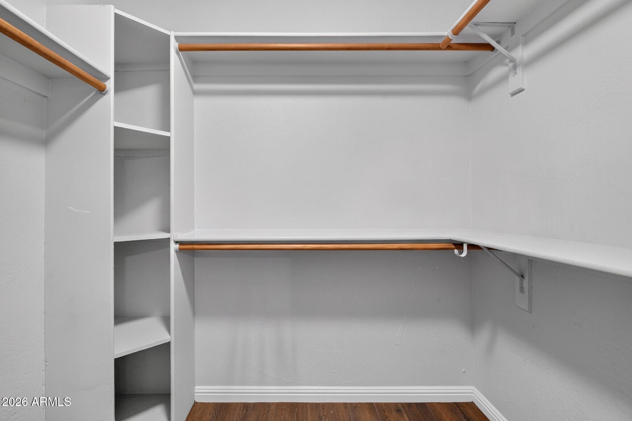 SILVERGATE 3 UNIT 1 - Residential