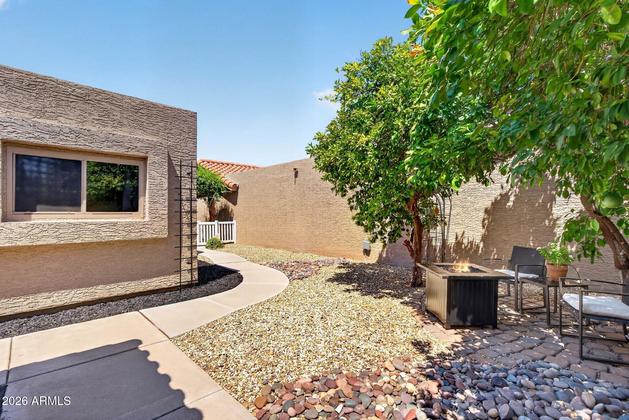 SILVERGATE 3 UNIT 1 - Residential