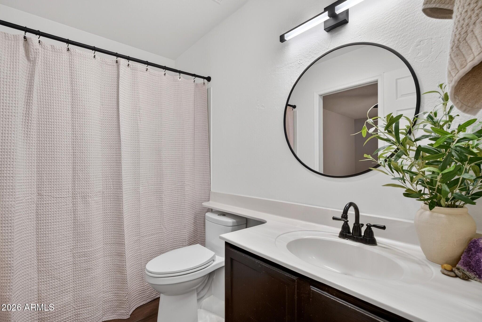 SILVERGATE 3 UNIT 1 - Residential