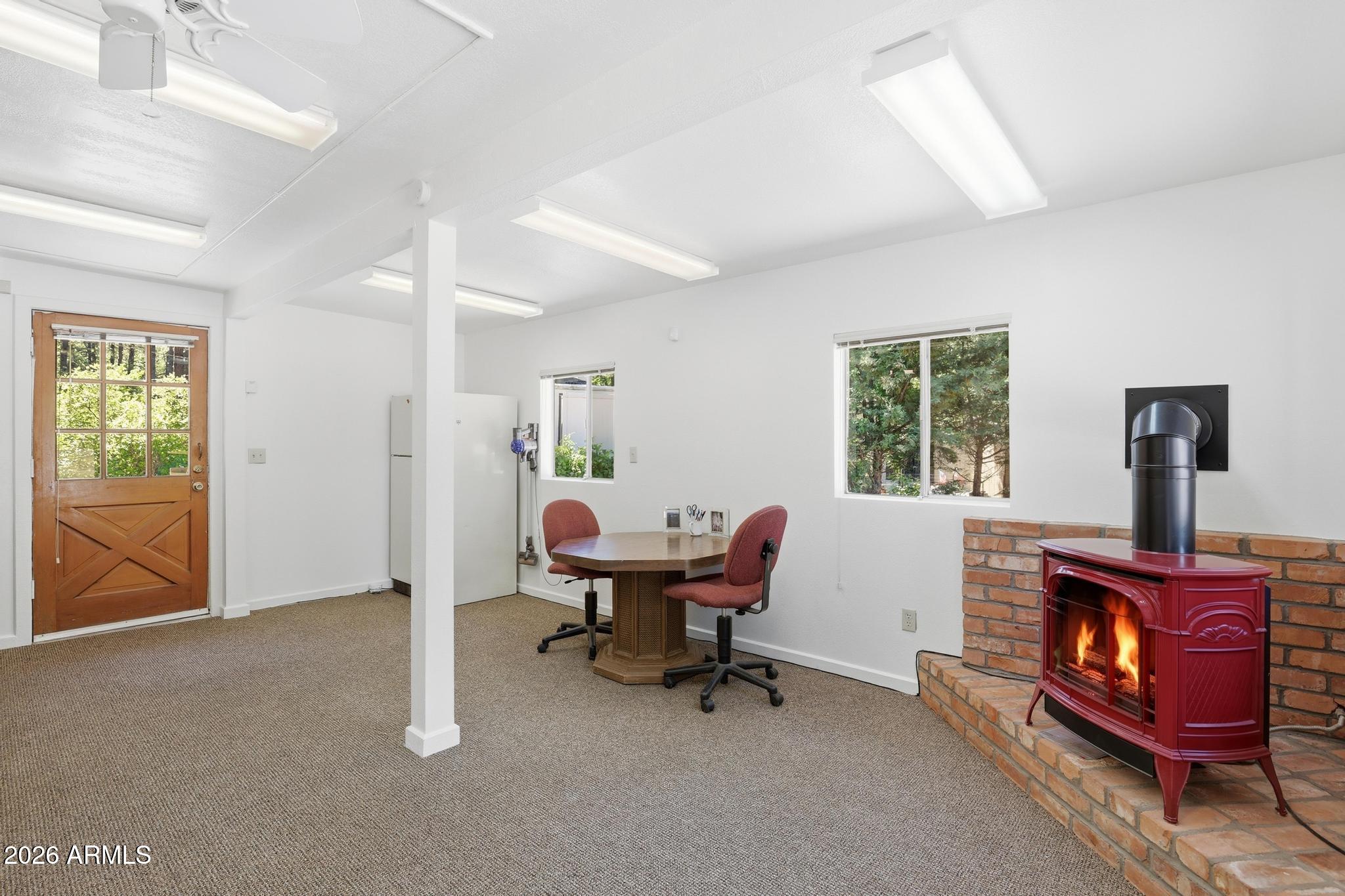 CHRISTOPHER CREEK - Commercial Sale