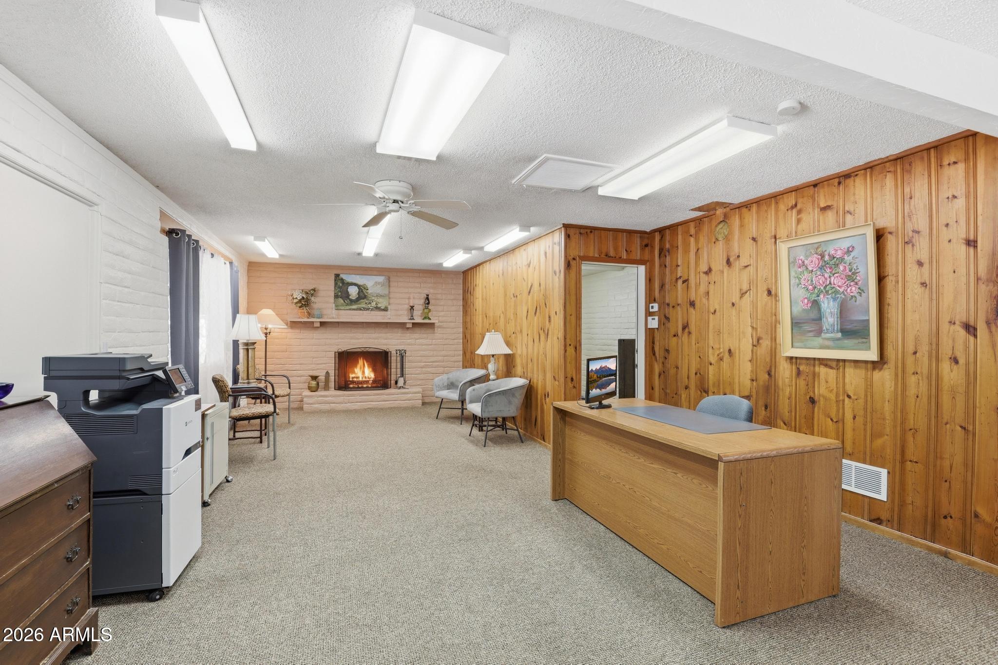 CHRISTOPHER CREEK - Commercial Sale