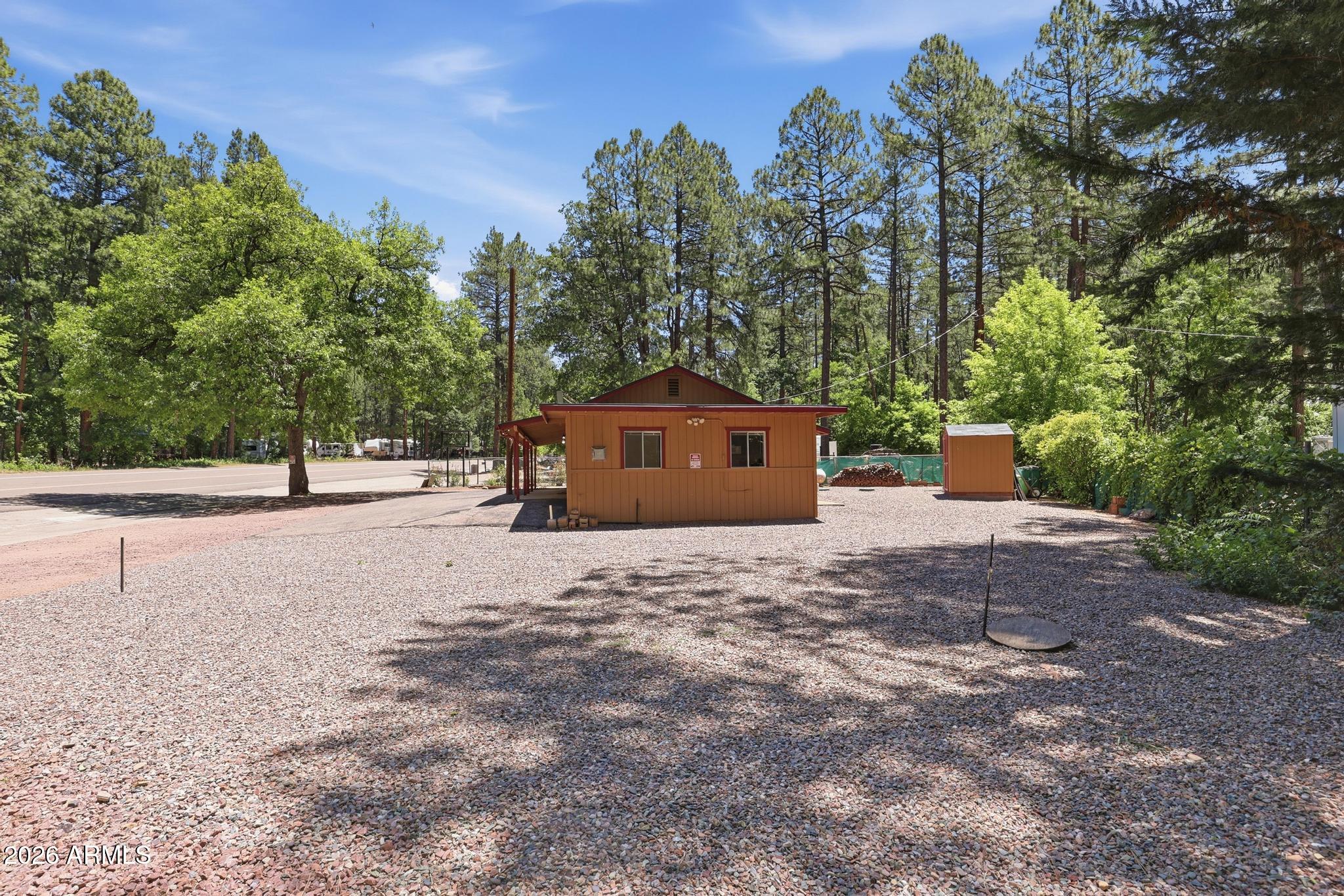 CHRISTOPHER CREEK - Commercial Sale