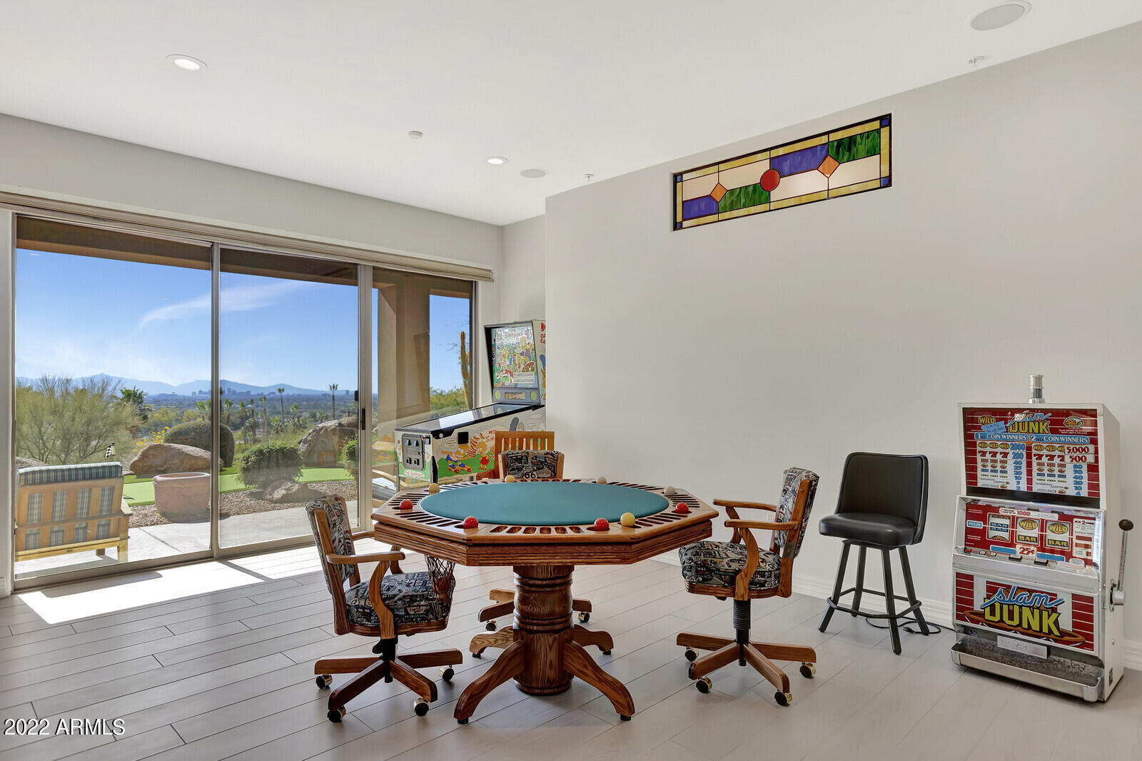 COPELAND HILL - Residential