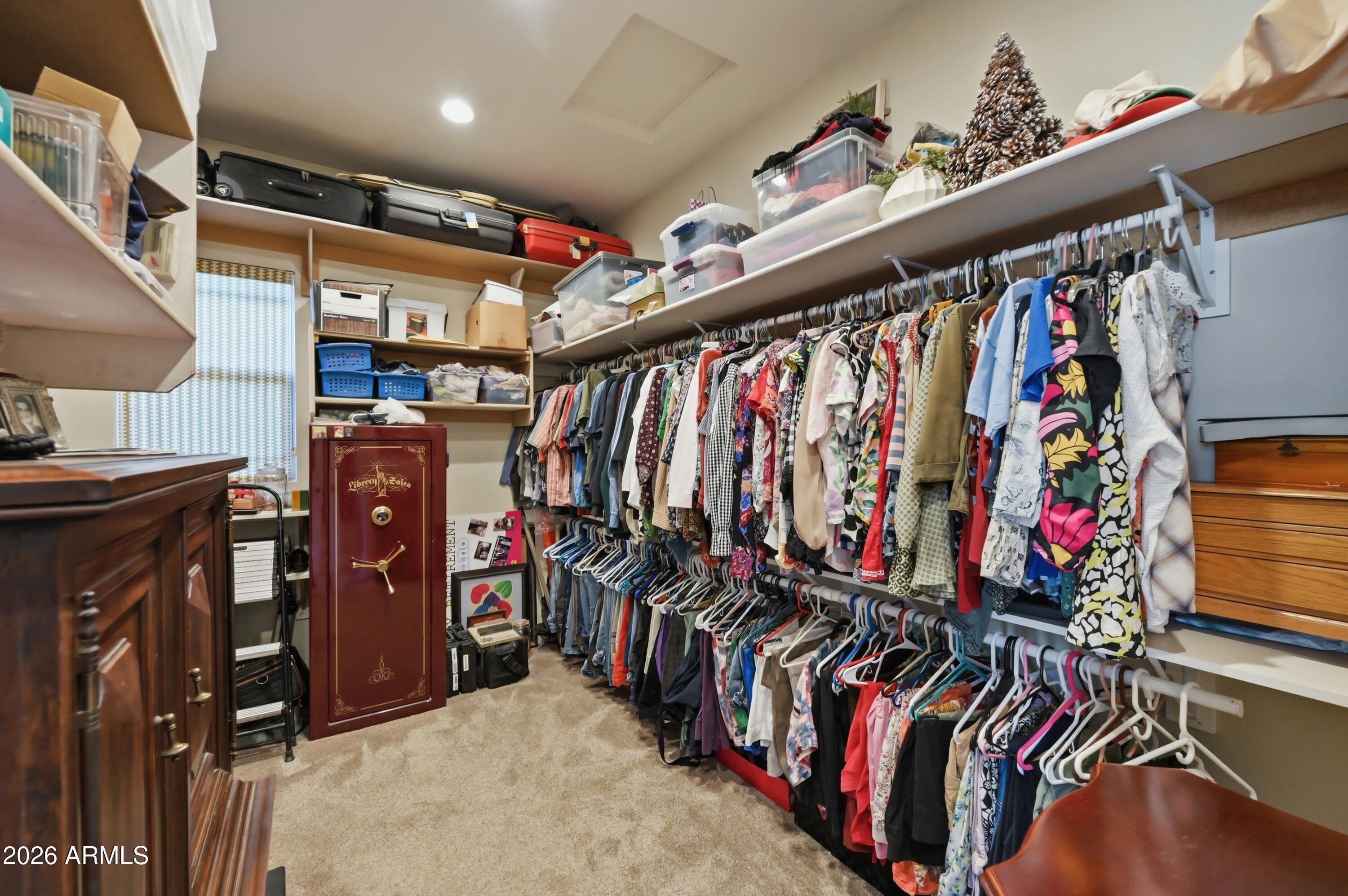 CREEKSIDE ESTATES - Residential