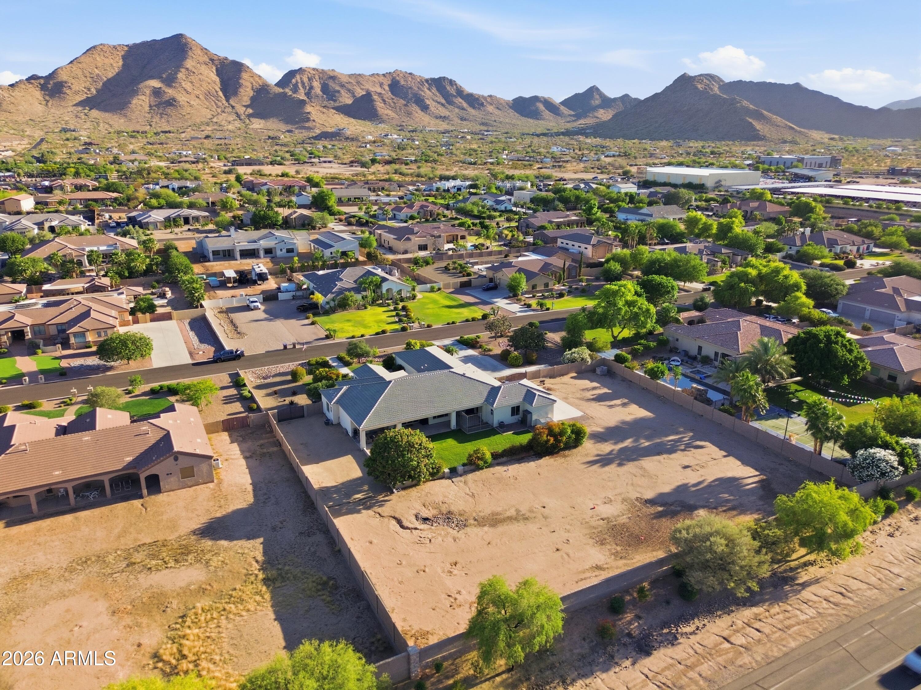 CREEKSIDE ESTATES - Residential