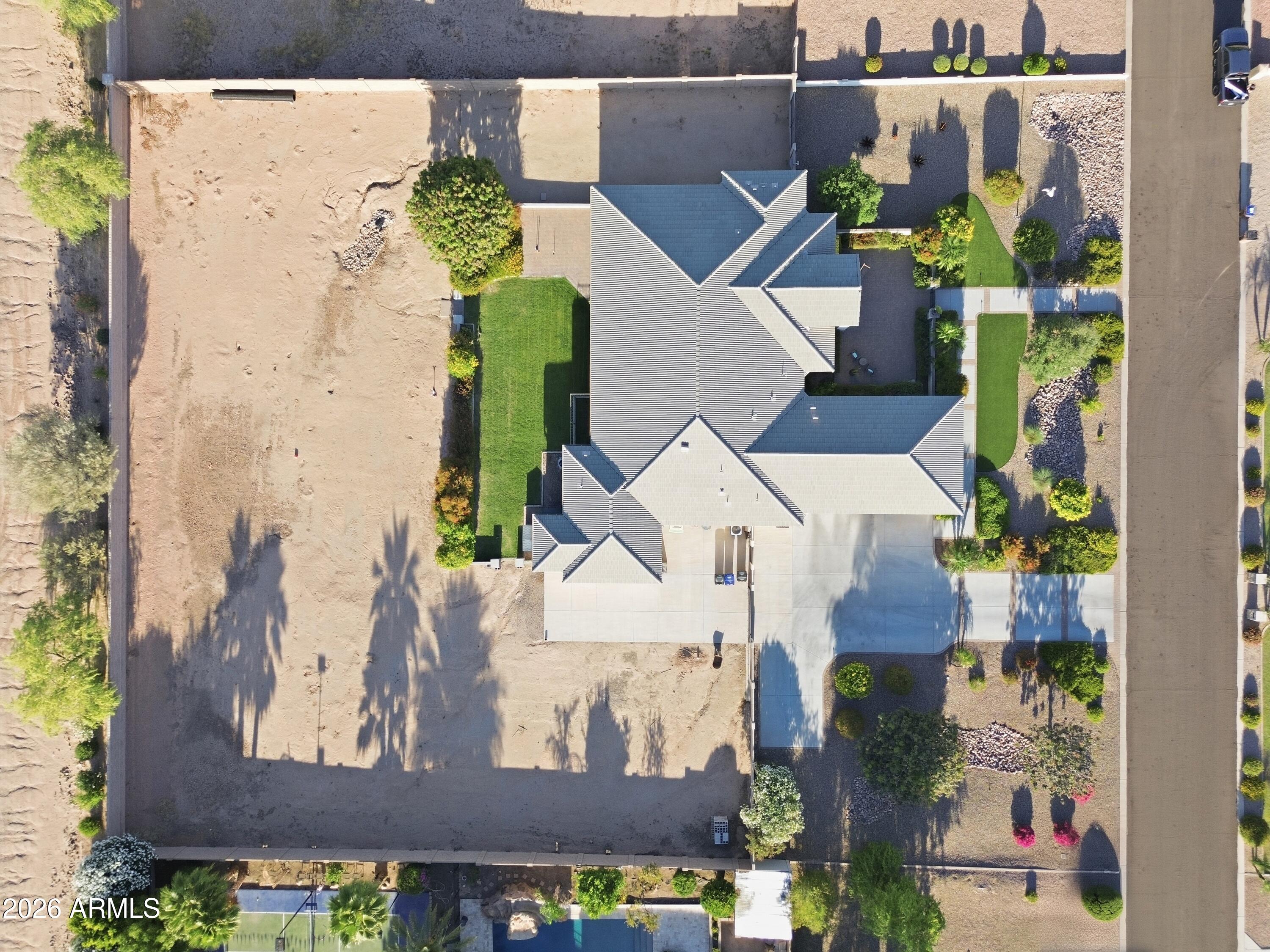 CREEKSIDE ESTATES - Residential