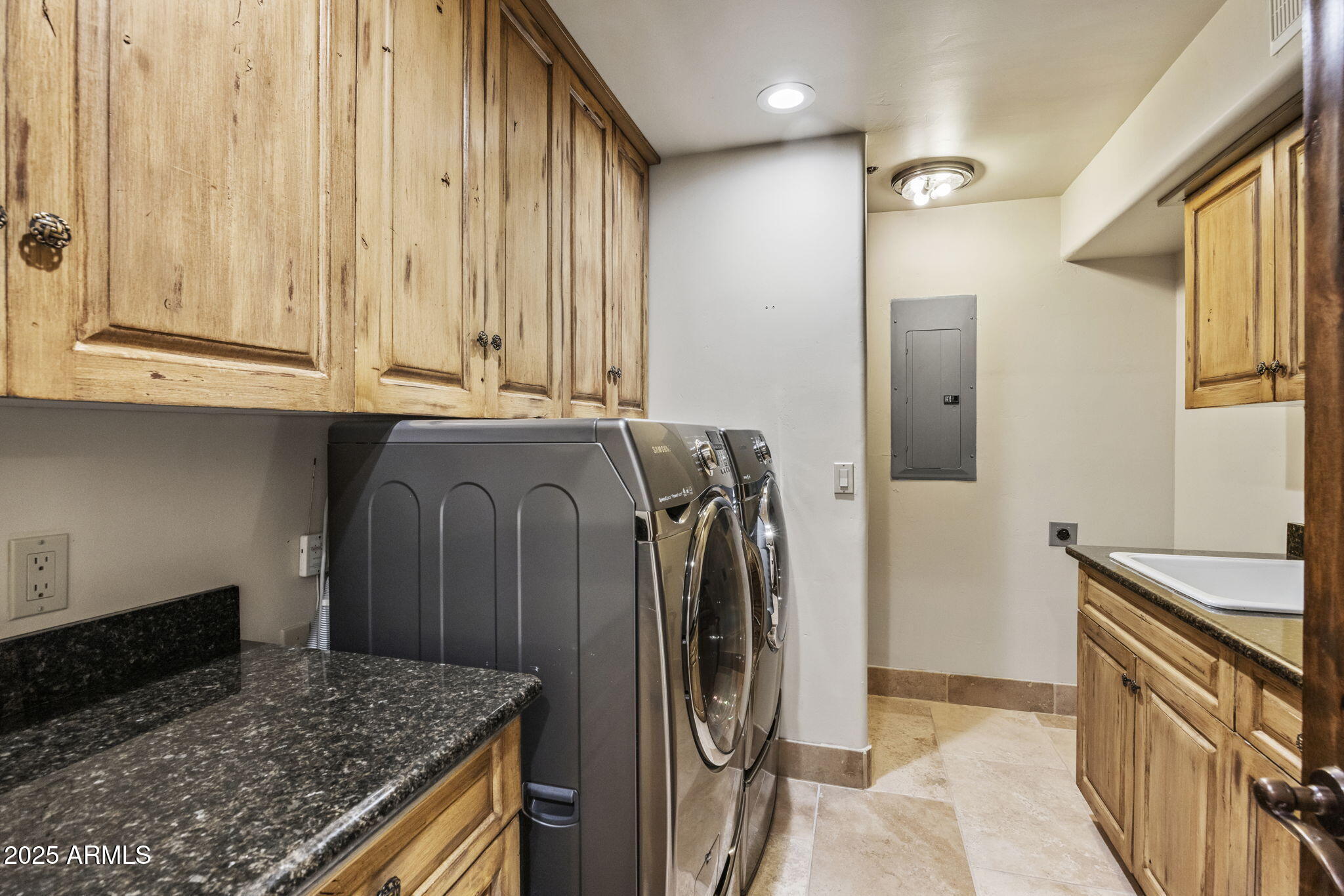 ARTESANO AT TROON CANYON - Residential