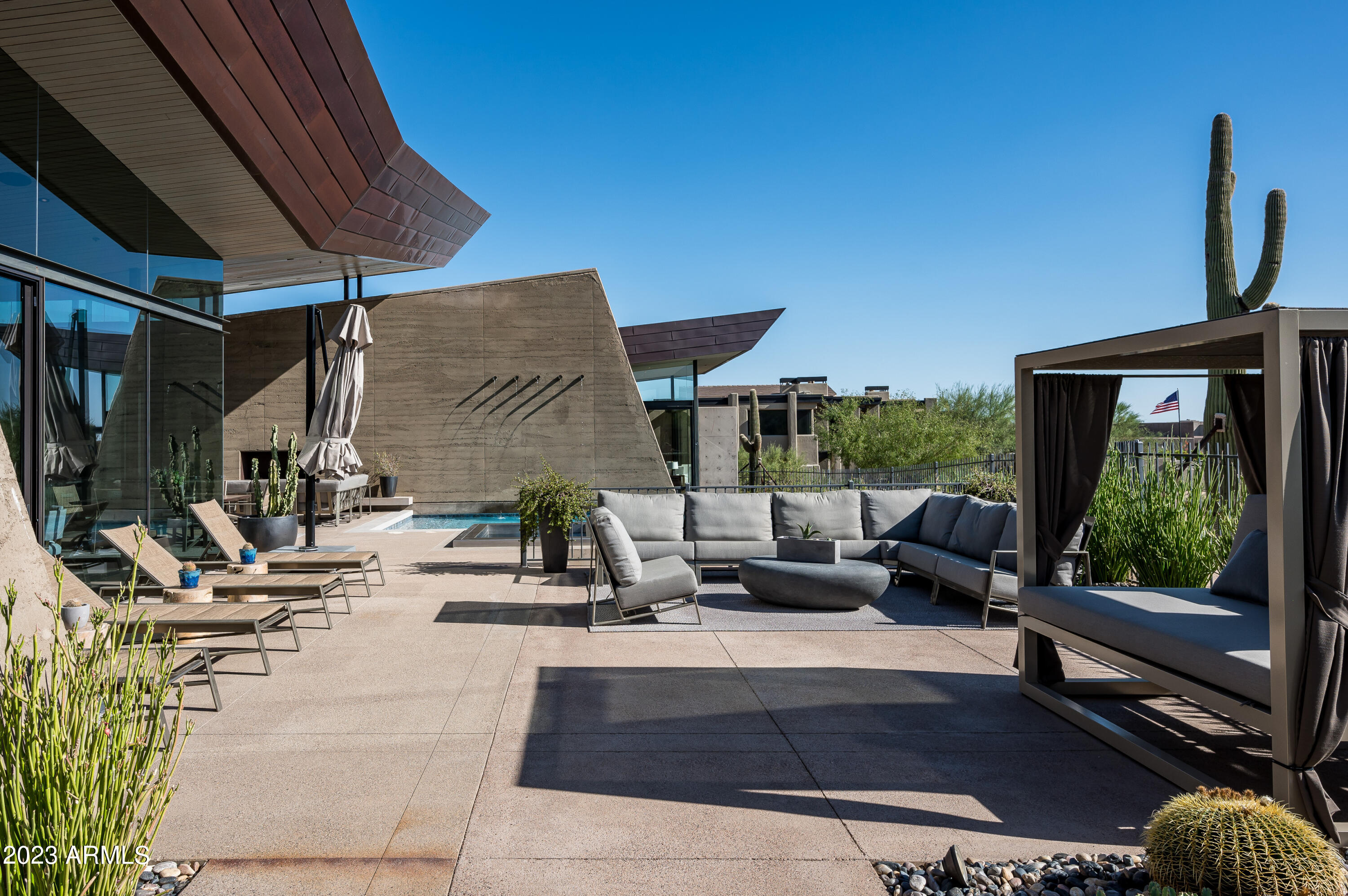 DESERT MOUNTAIN - Residential