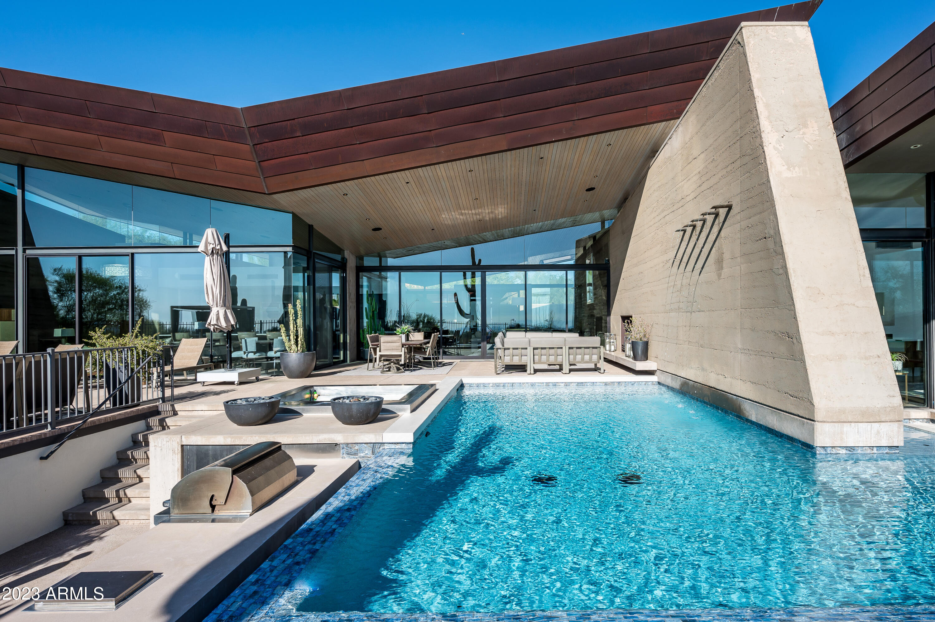 DESERT MOUNTAIN - Residential