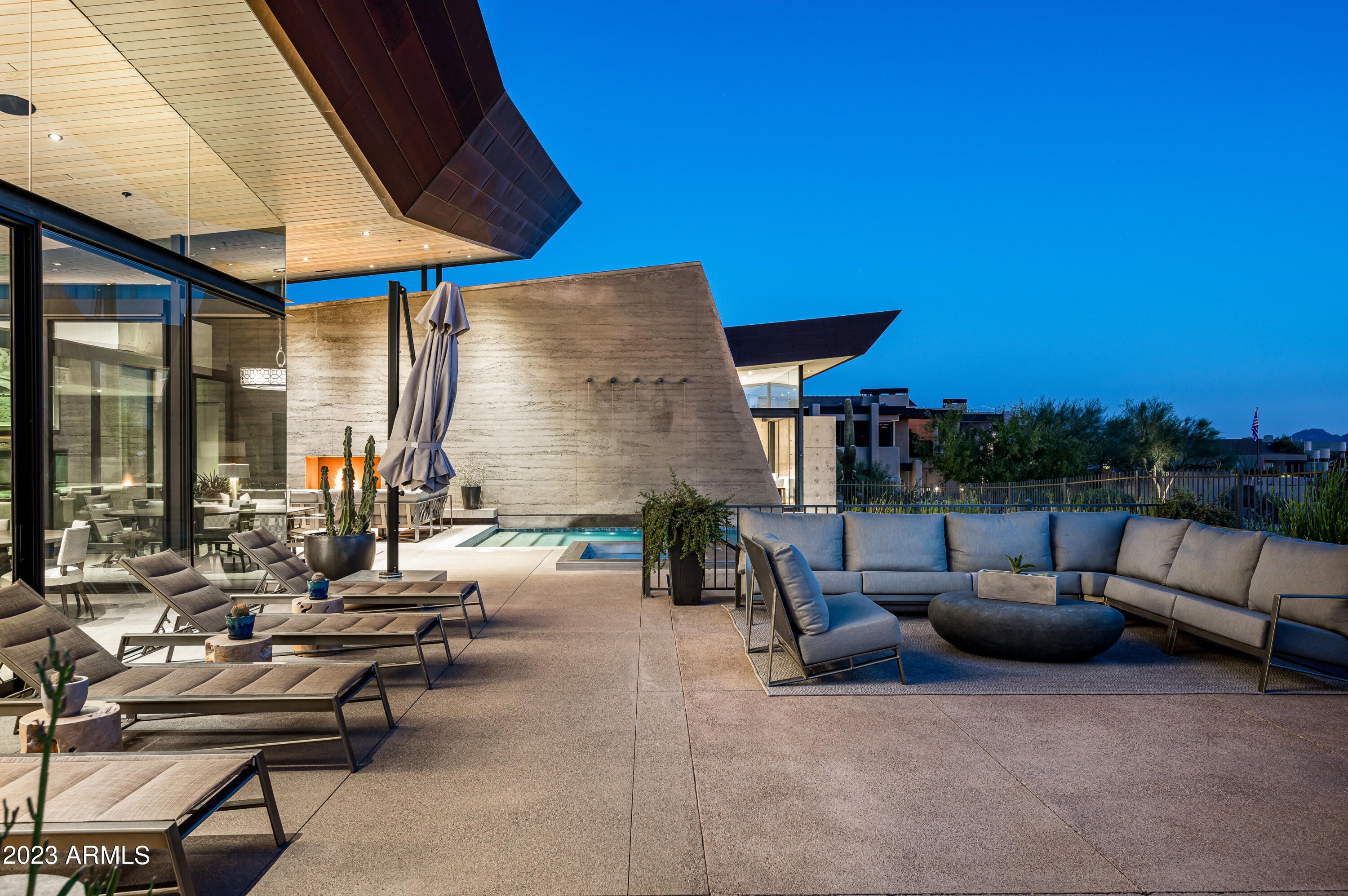 DESERT MOUNTAIN - Residential