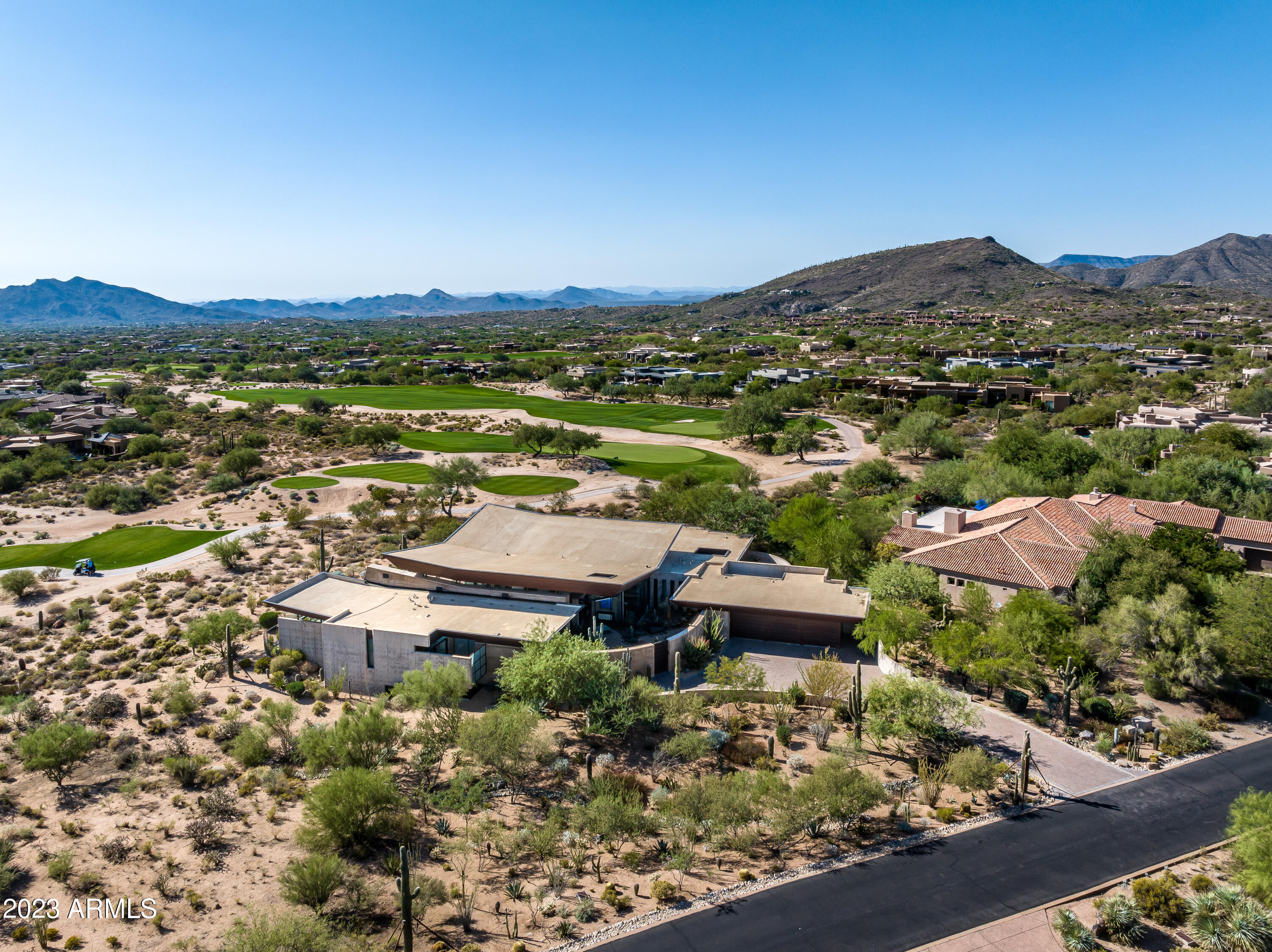 DESERT MOUNTAIN - Residential