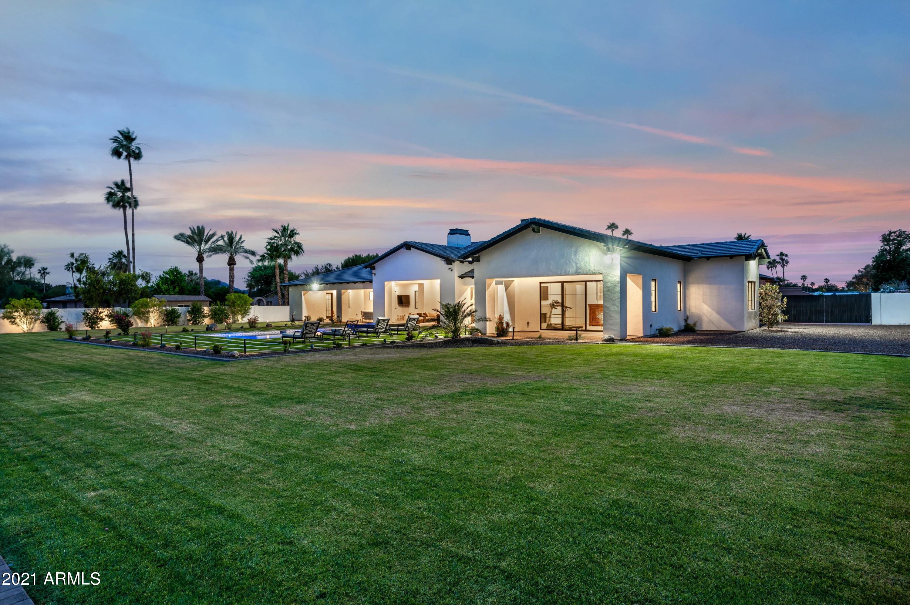 LOR VILLA ESTATES - Residential