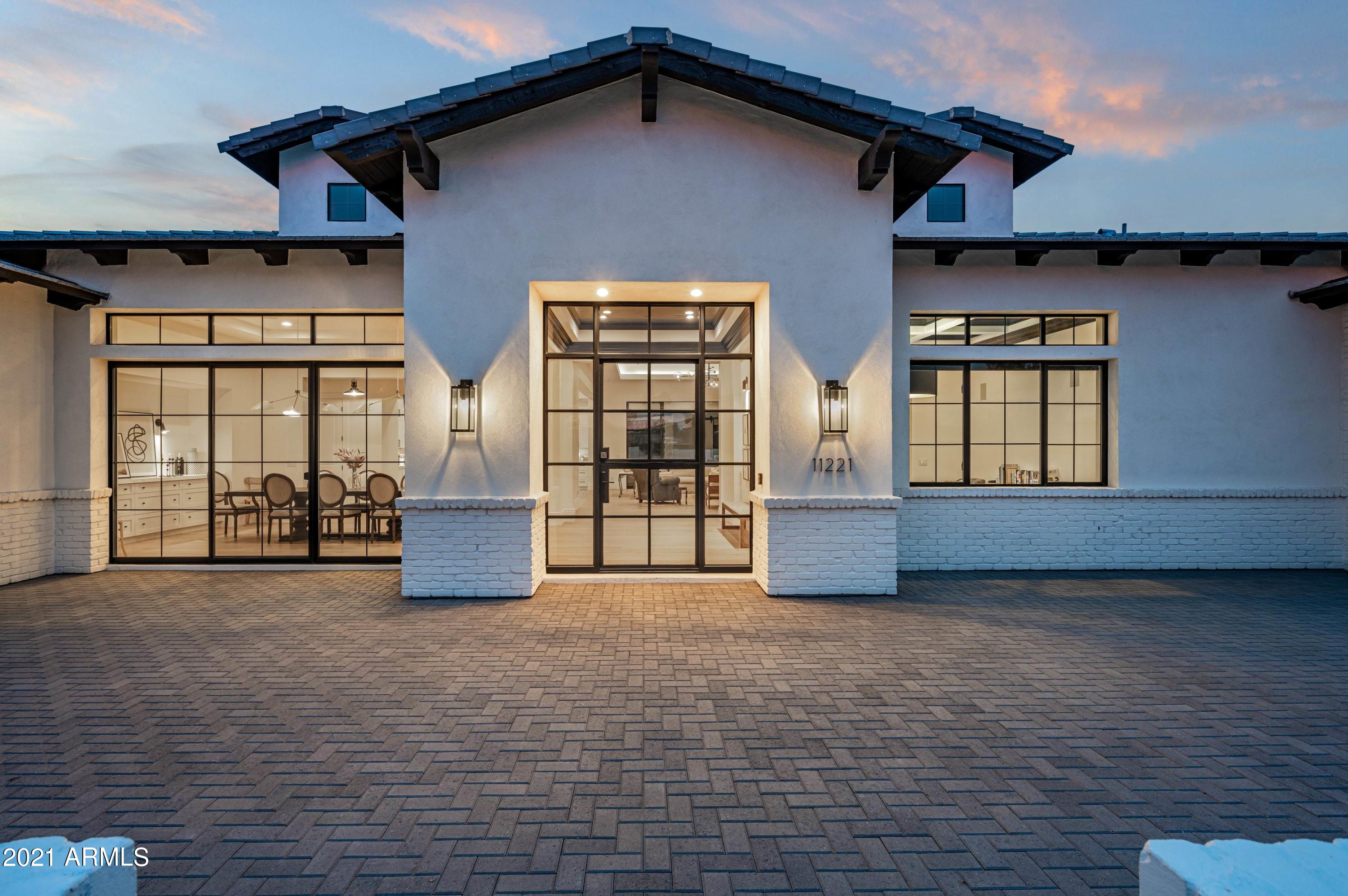 LOR VILLA ESTATES - Residential