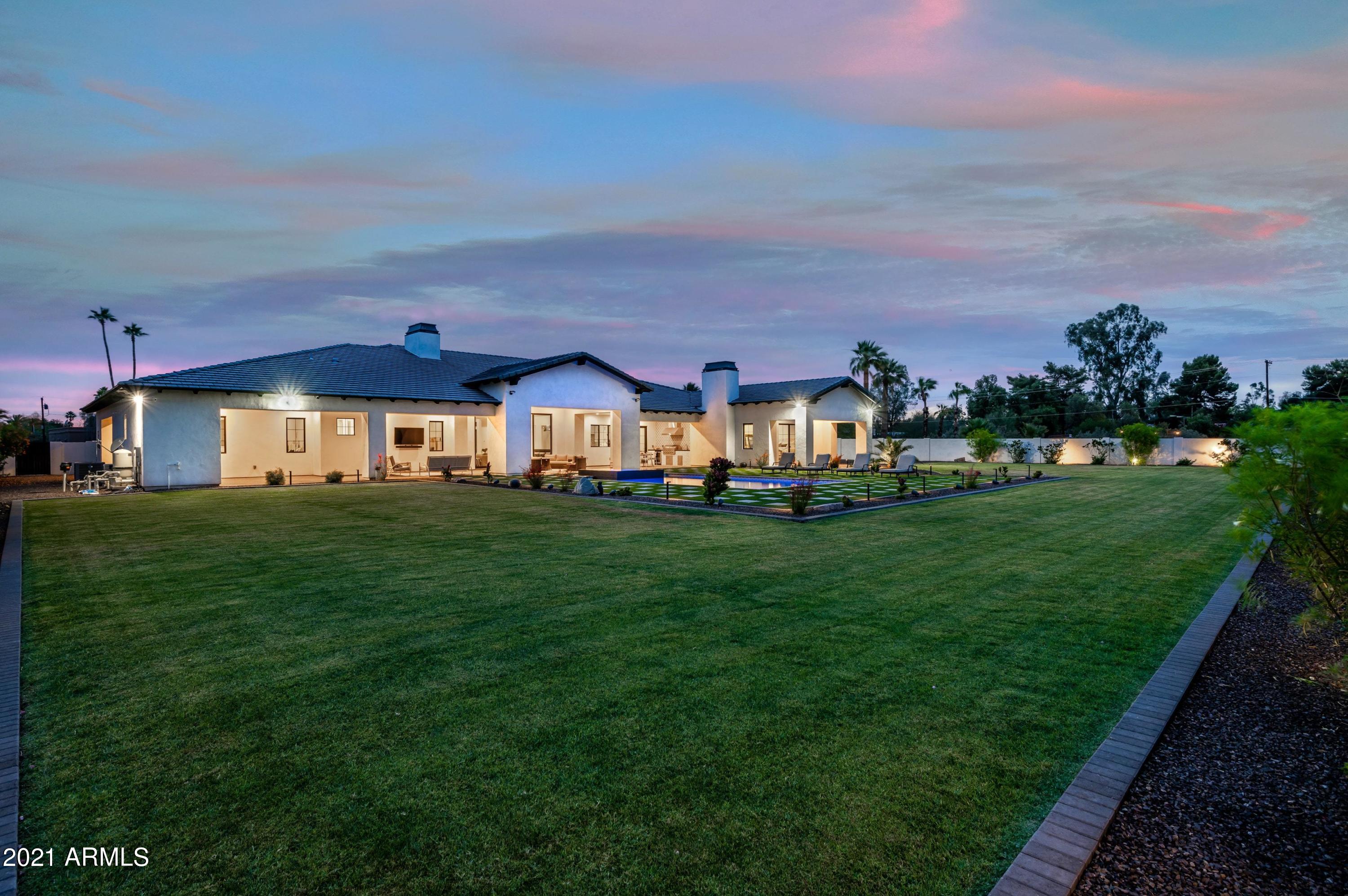 LOR VILLA ESTATES - Residential