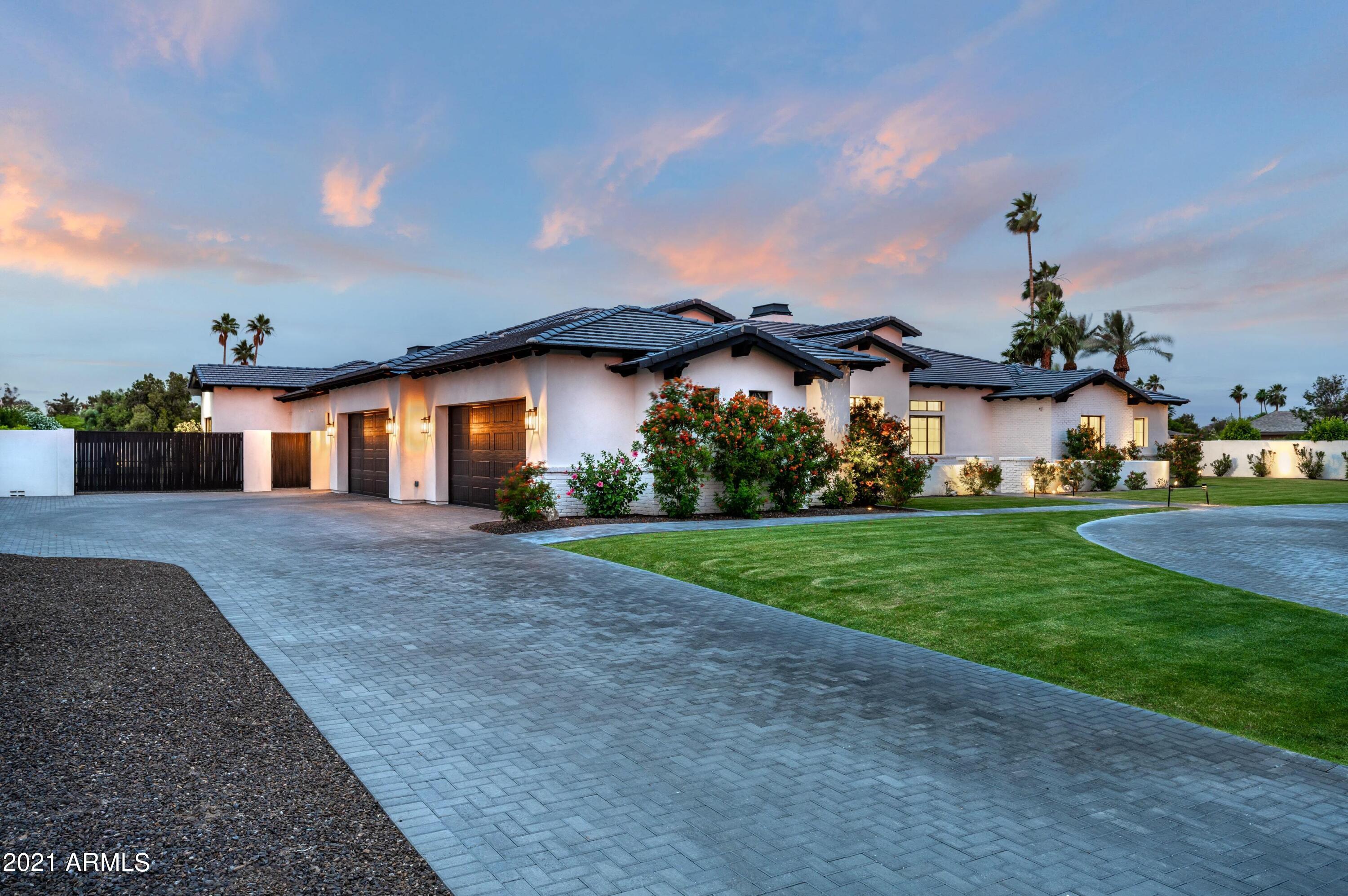 LOR VILLA ESTATES - Residential