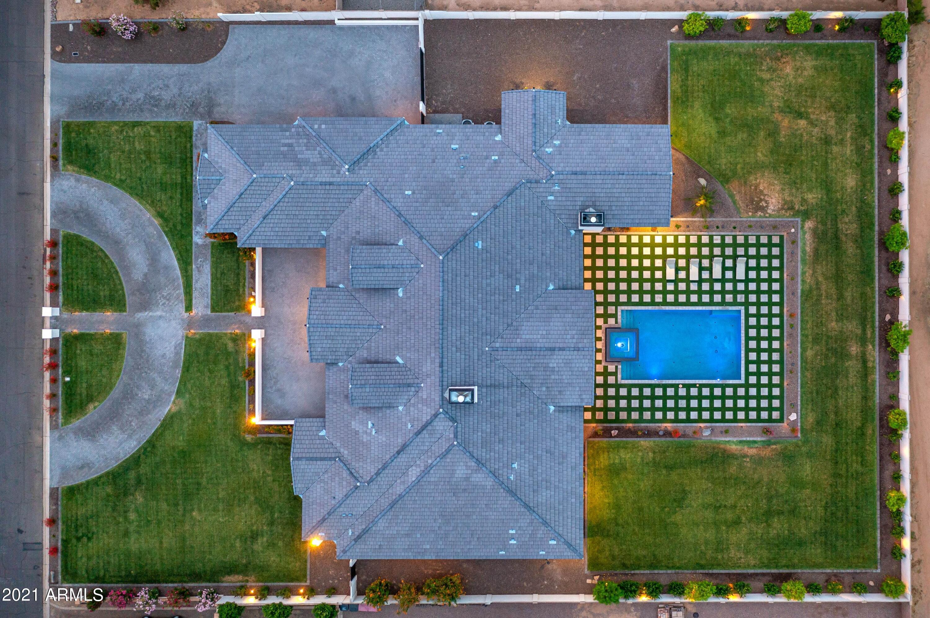 LOR VILLA ESTATES - Residential