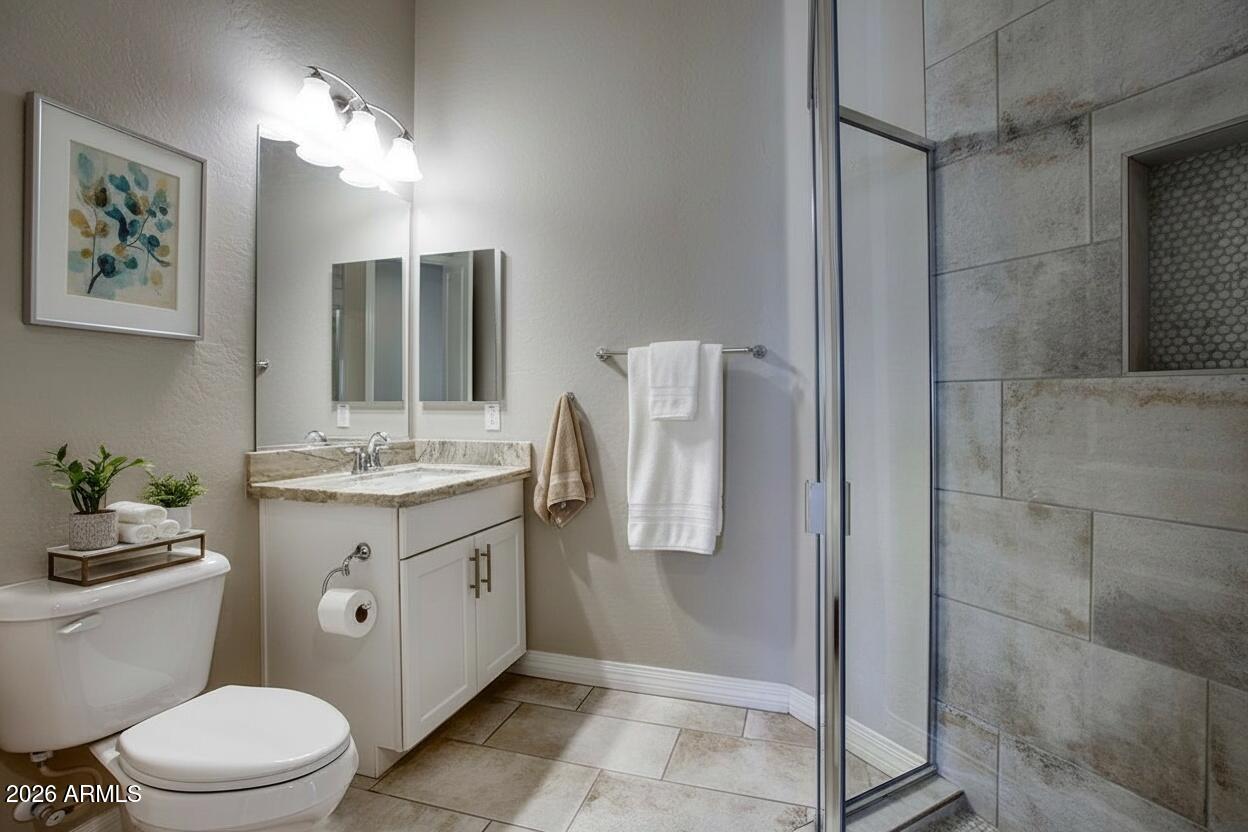 COMMONS AT SOUTH MOUNTAIN - Residential