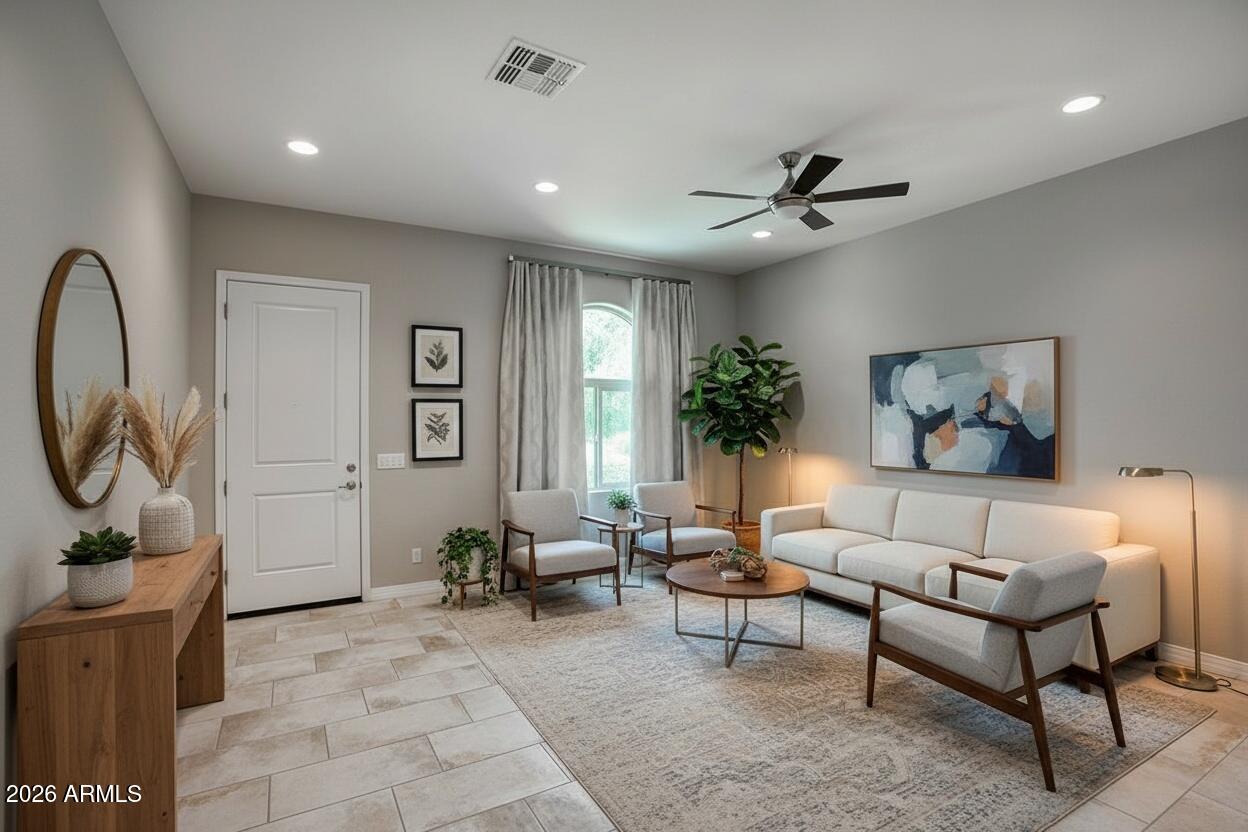 COMMONS AT SOUTH MOUNTAIN - Residential