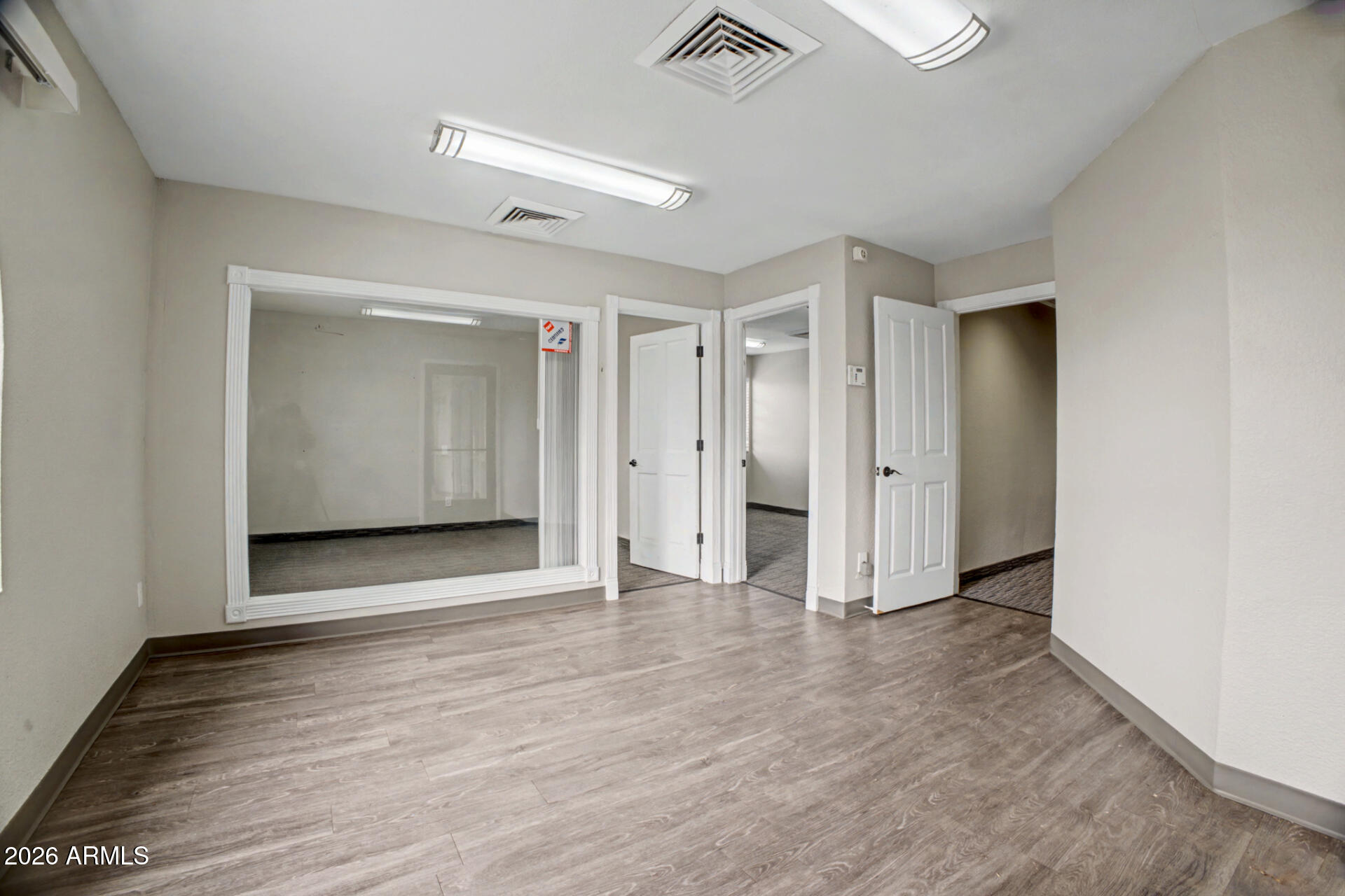 BOND ACRES - Commercial Sale