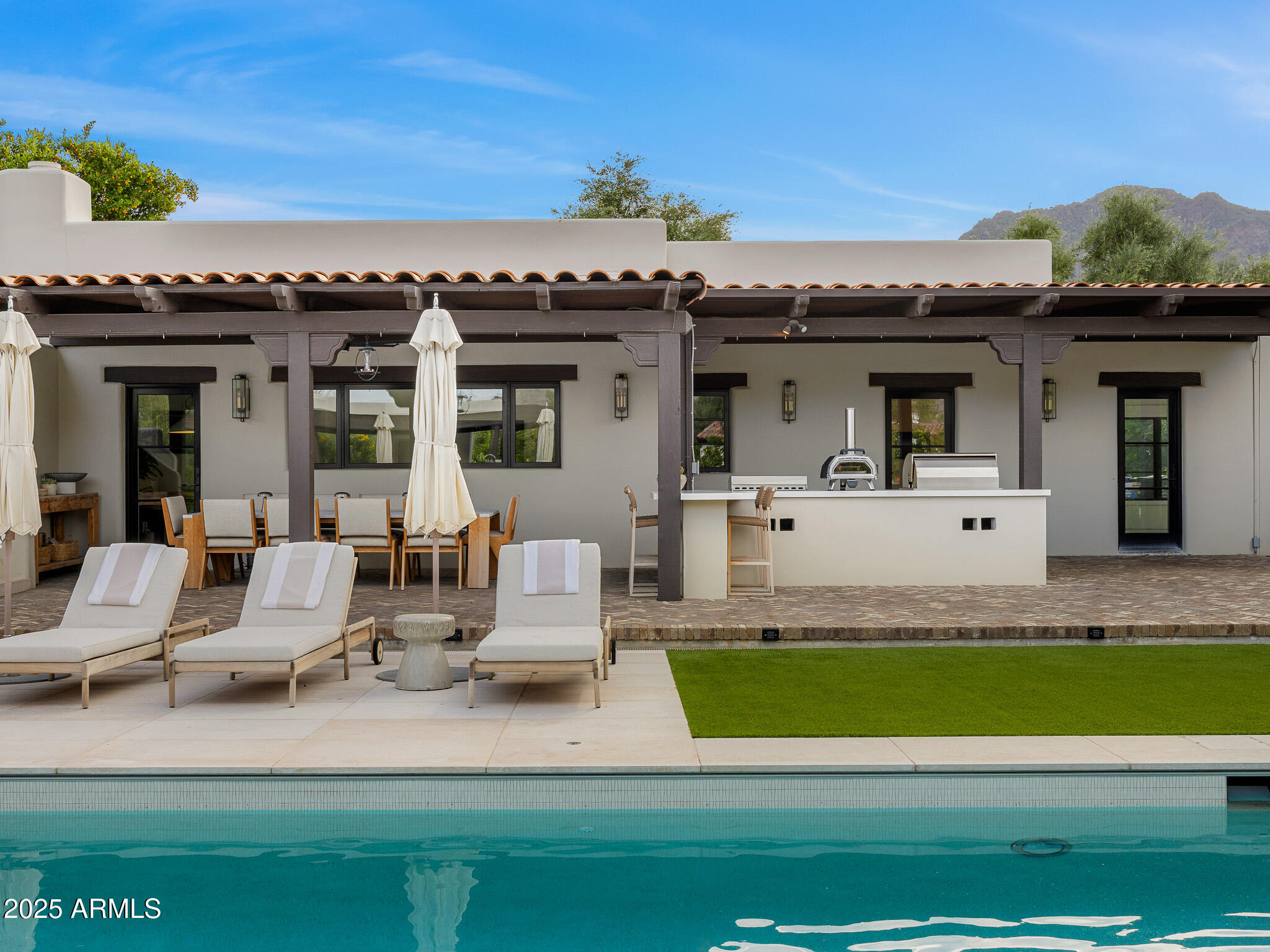 FINISTERRE - Residential
